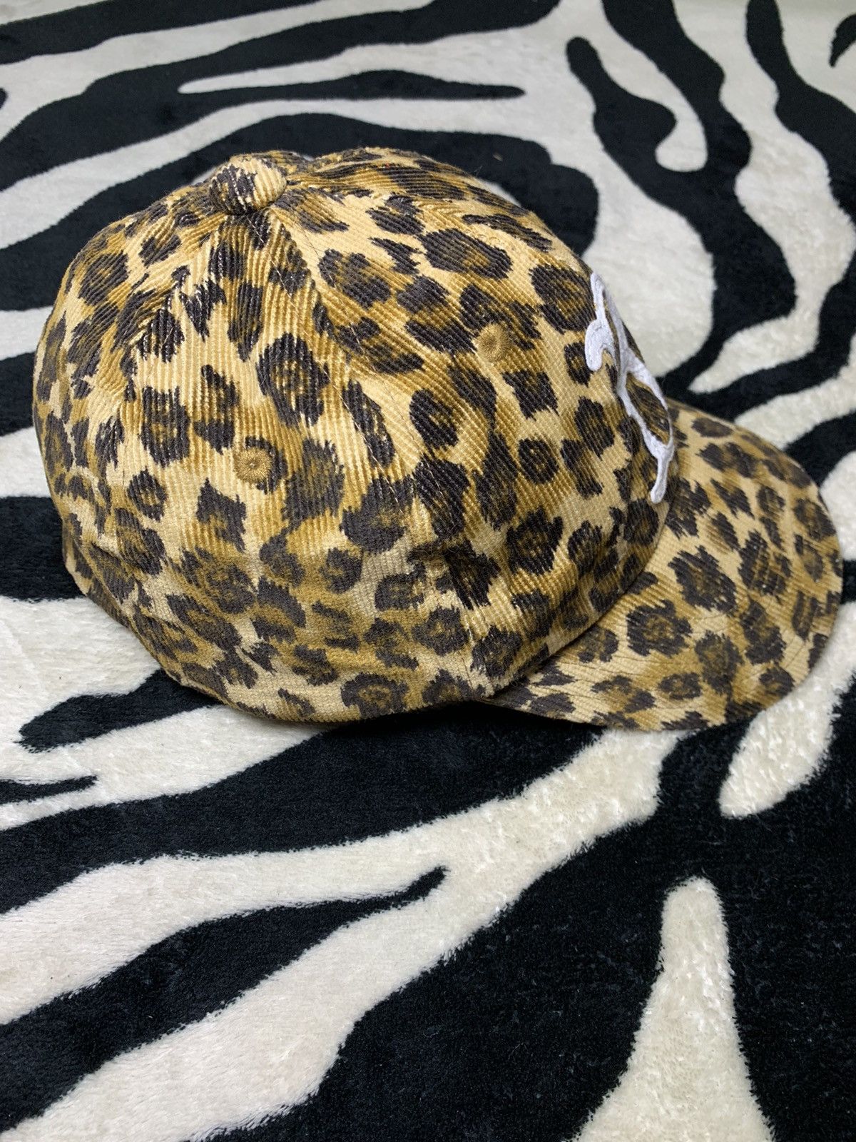 Japanese Brand Browny Leopard Print full Cap Size ONE SIZE - 2 Thumbnail