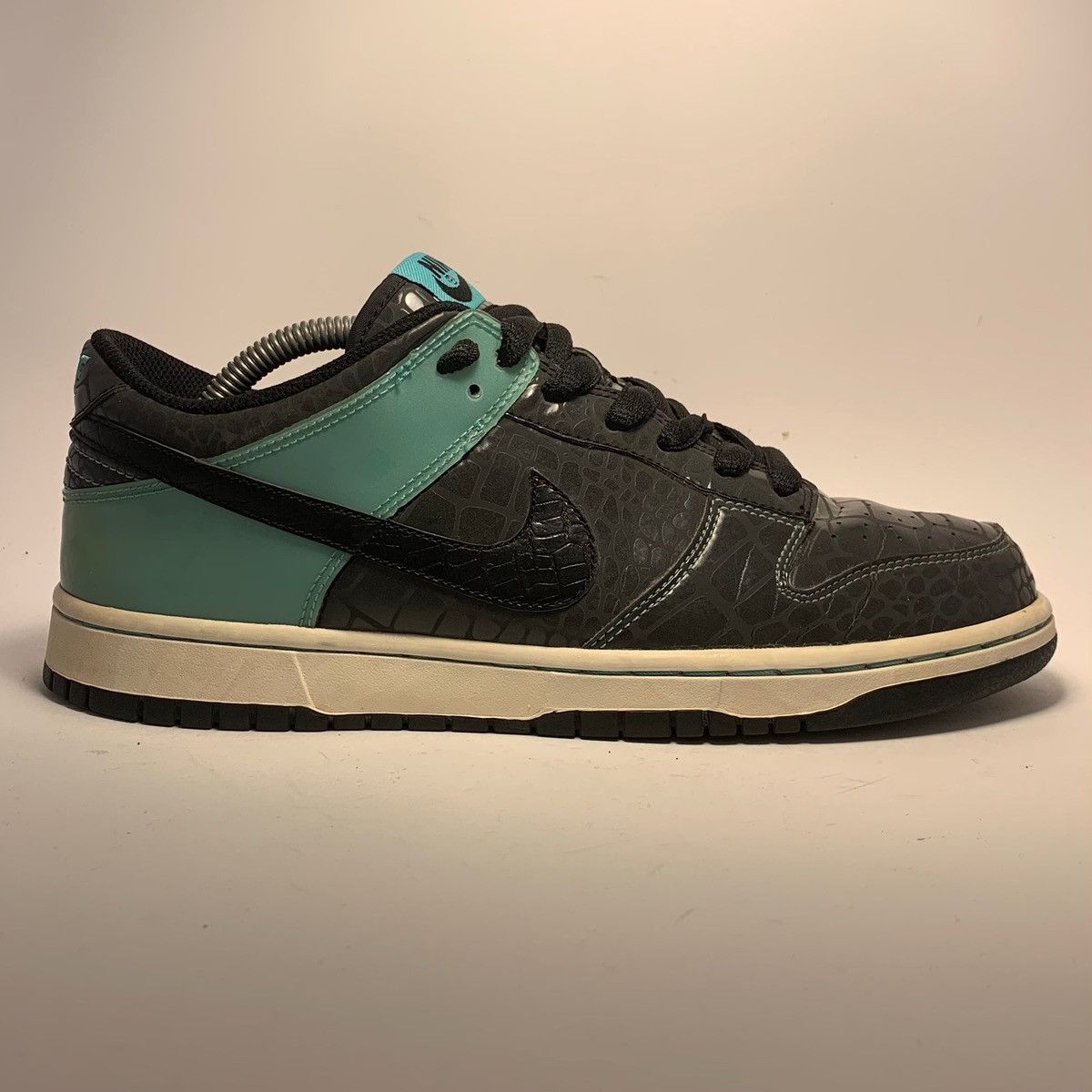 Nike Dunk Low Un Tiffany Grailed