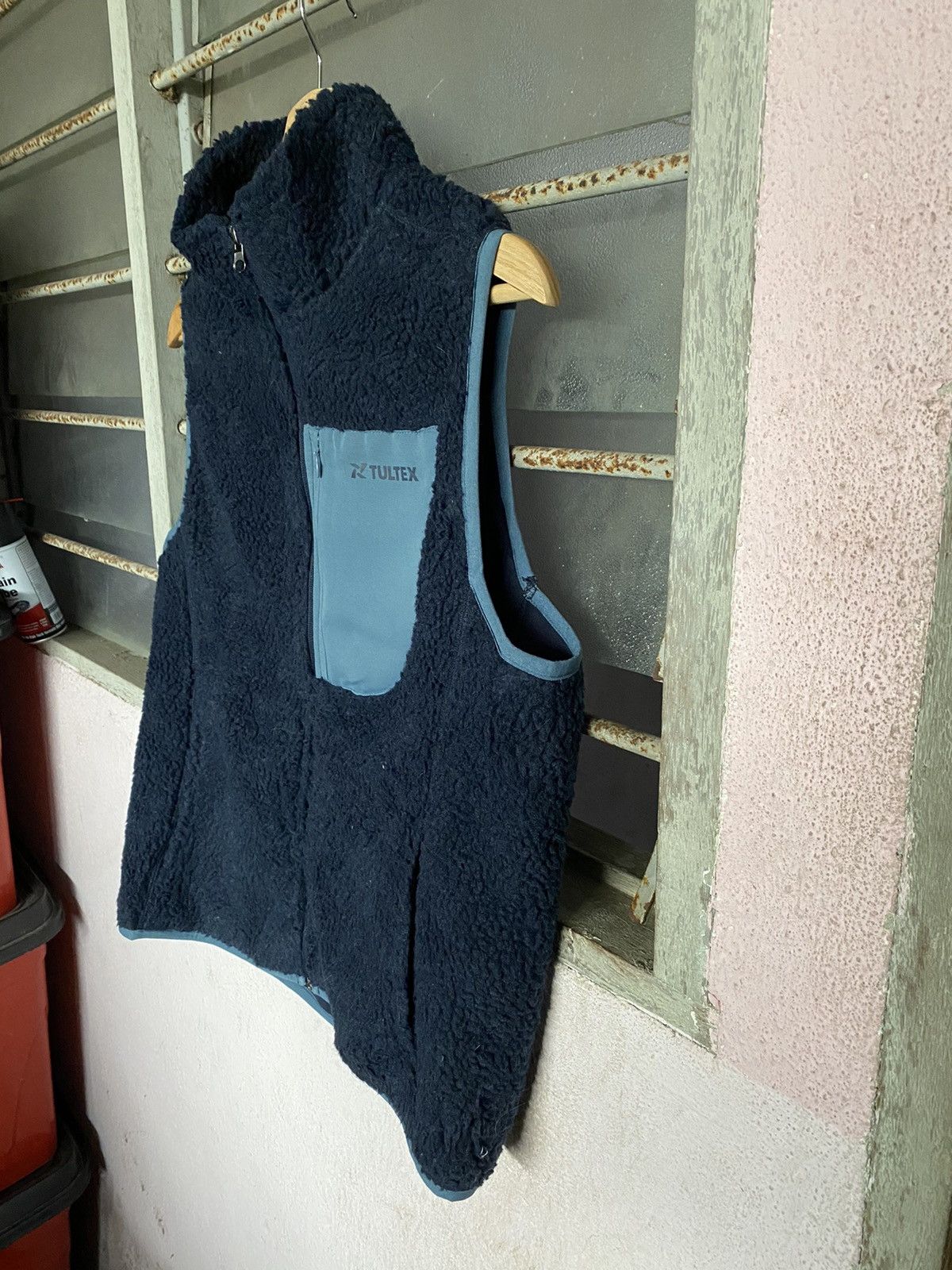 Tultex ⚡️Steals⚡️ Tultex Deep Pile Sherpa Vest Size ONE SIZE - 3 Thumbnail