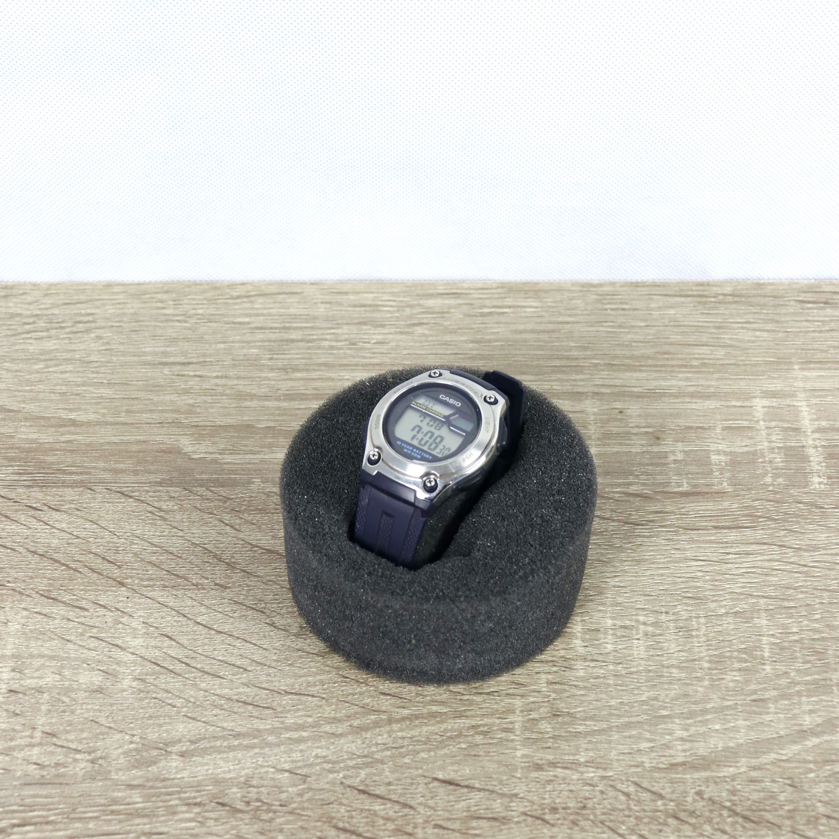Casio casio vintage sport watch Size ONE SIZE - 1 Thumbnail