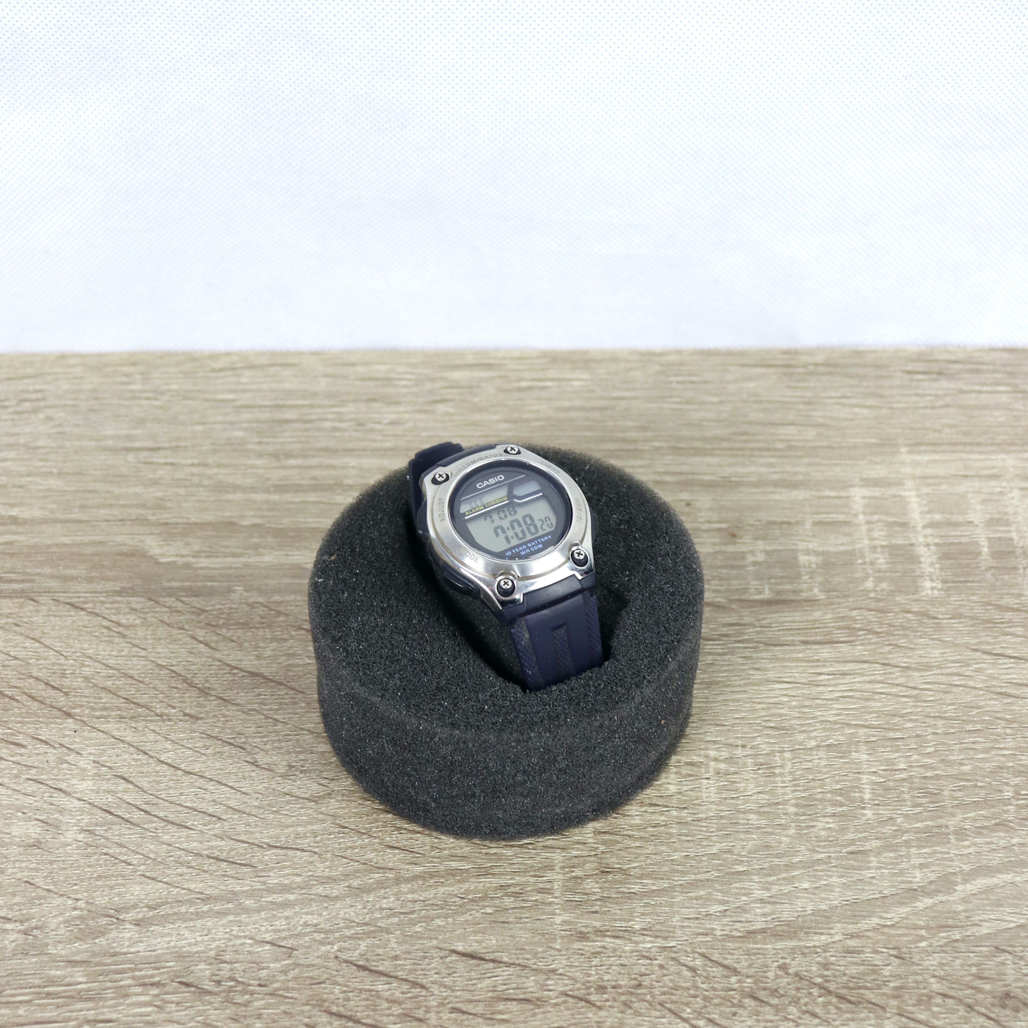 Casio casio vintage sport watch Size ONE SIZE - 2 Thumbnail