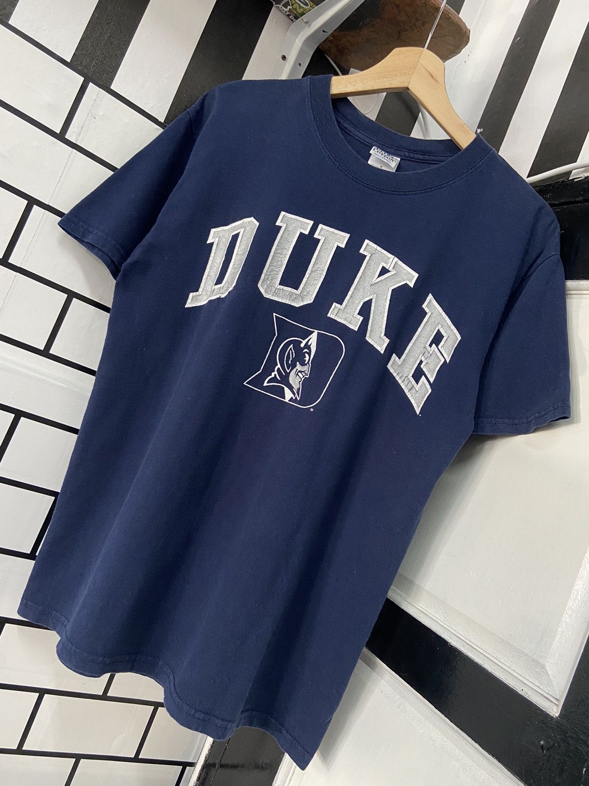 Vintage Vintage Duke University Durham North Carolina Tshirt Size US M / EU 48-50 / 2 - 3 Thumbnail