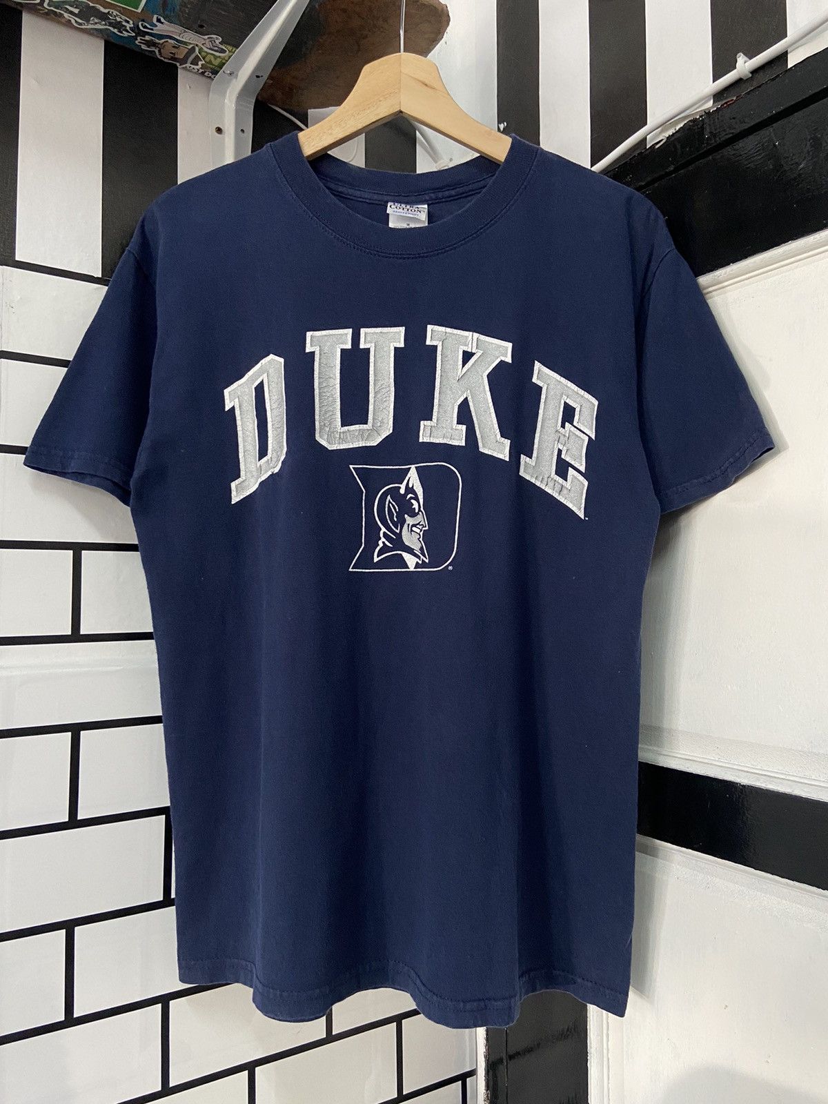 Vintage Vintage Duke University Durham North Carolina Tshirt Size US M / EU 48-50 / 2 - 1 Thumbnail