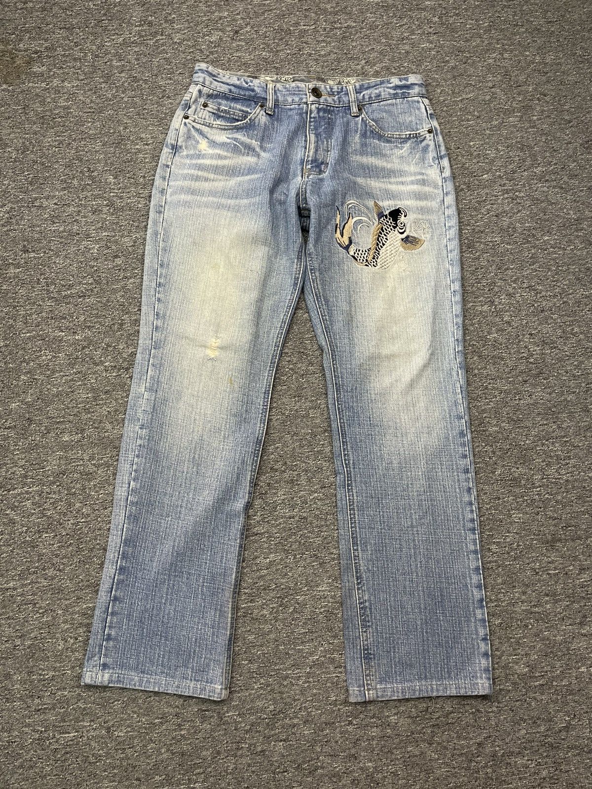 Japanese Brand Vintage Koi Fish Embroidery Jeans Sukajan Karakuri Tamashi Size US 32 / EU 48 - 1 Thumbnail