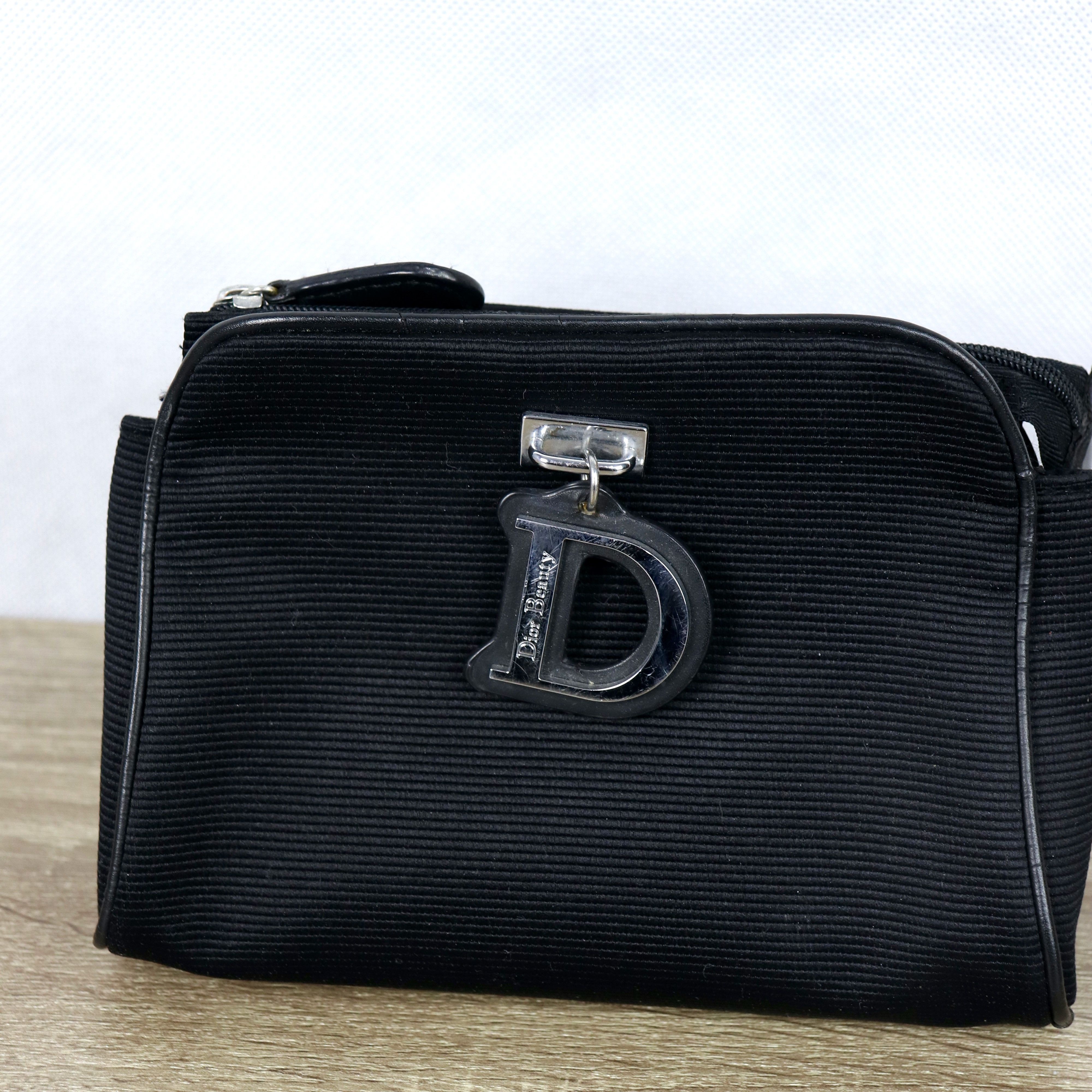 Dior Dior beauty cosmetic bag Size ONE SIZE - 2 Thumbnail
