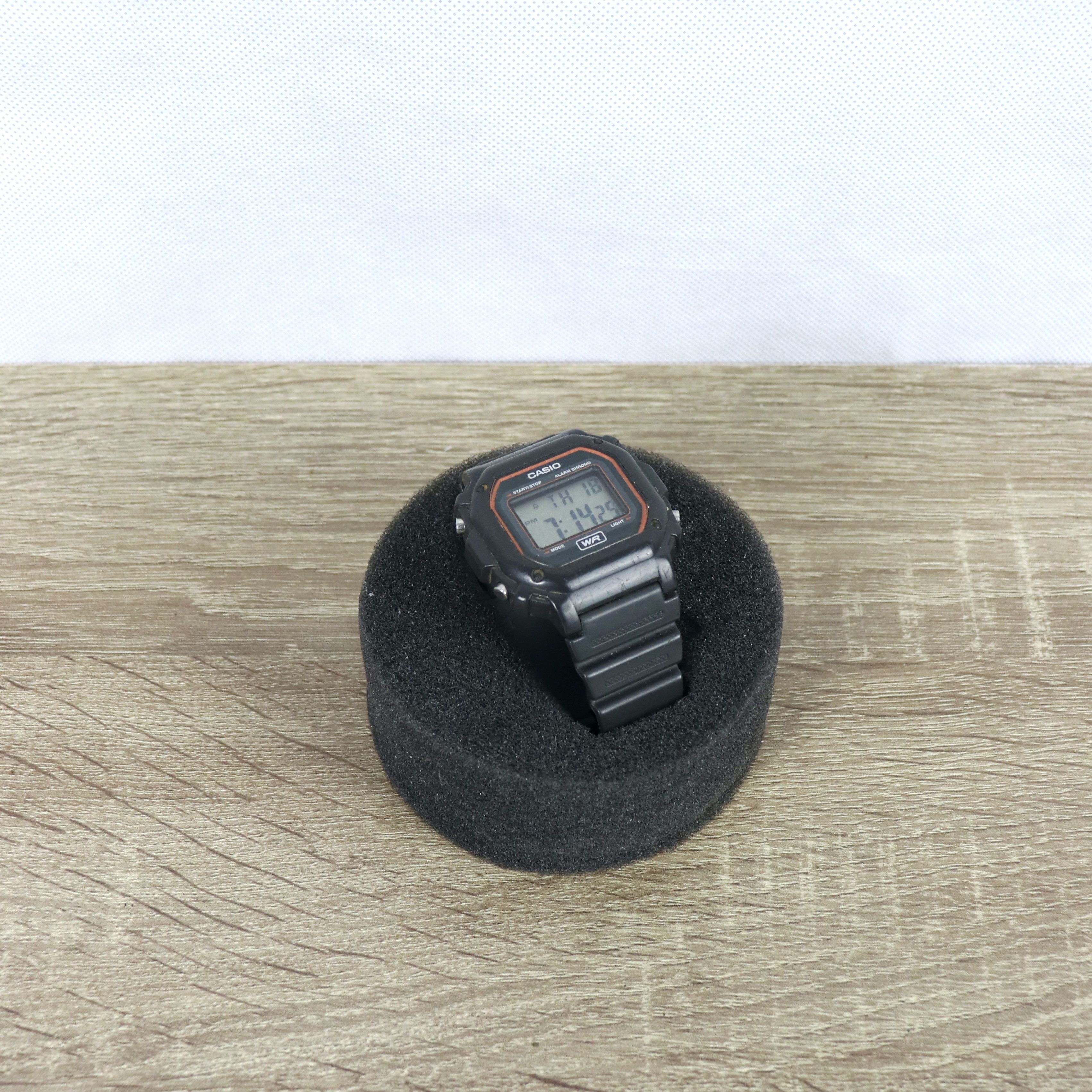 Casio Casio square sport rubber watches Size ONE SIZE - 1 Thumbnail