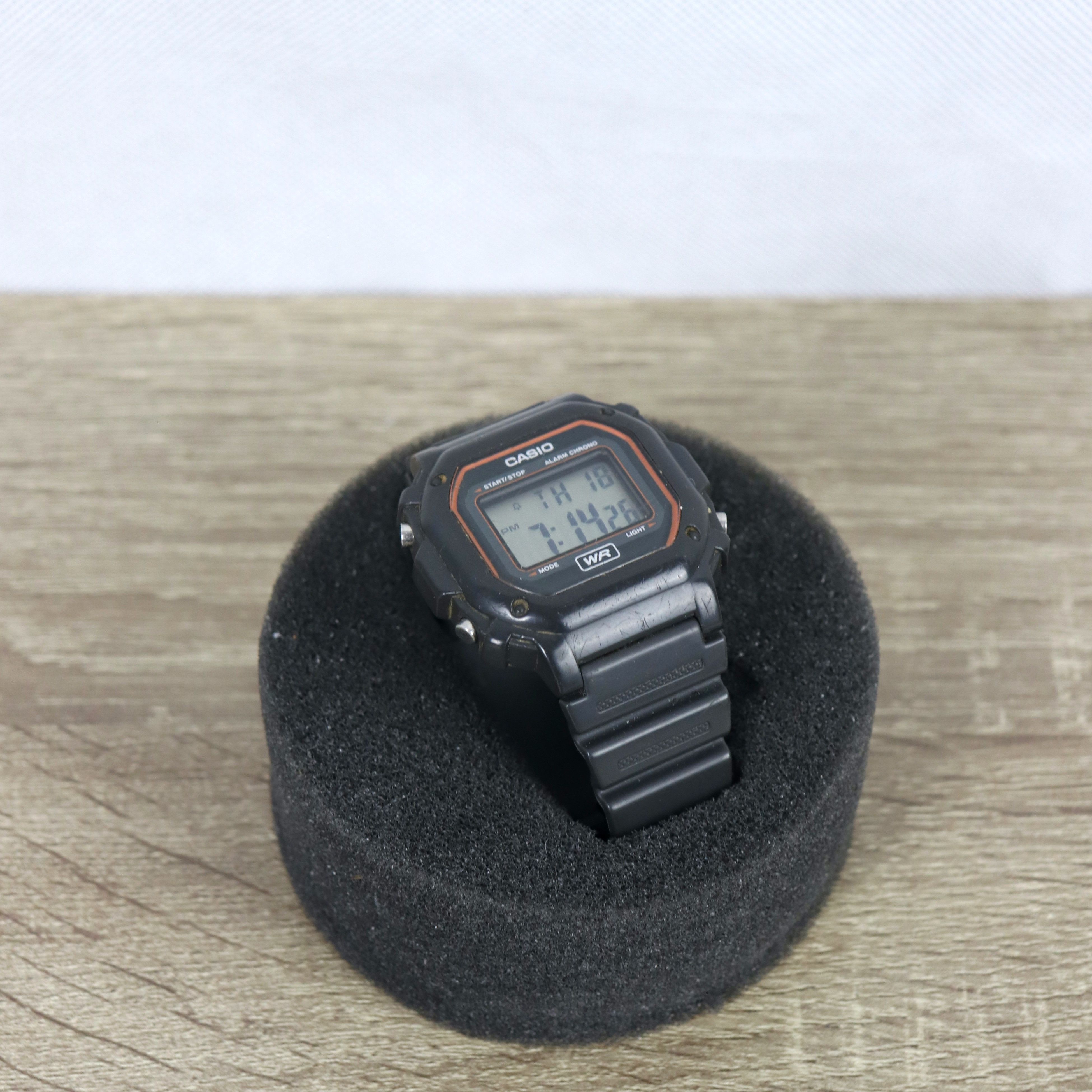 Casio Casio square sport rubber watches Size ONE SIZE - 2 Thumbnail