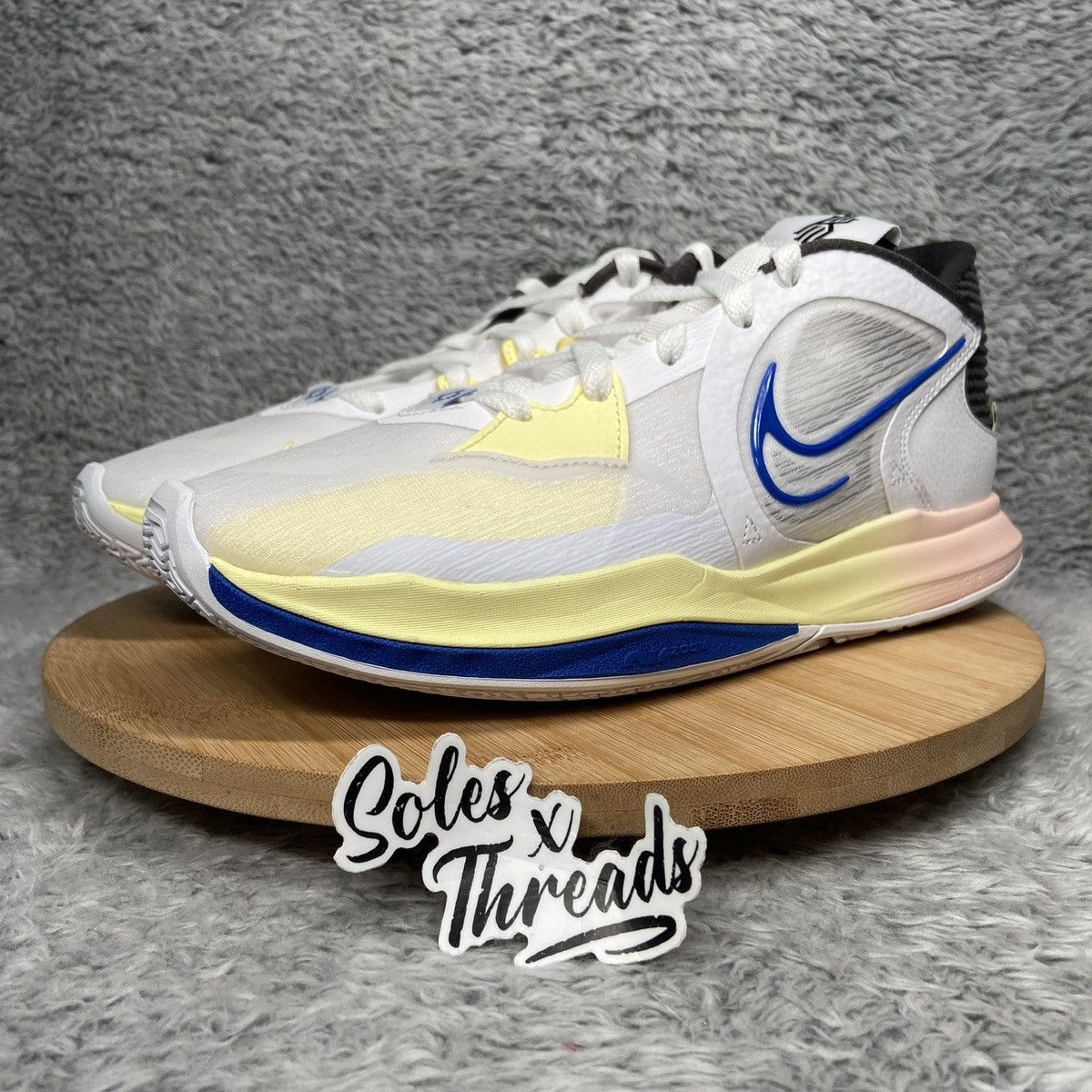 Nike Nike Kyrie Low 5 Butterfly Effect White Citron Men Size 8.5 Size US 8.5 / EU 41-42 - 5 Thumbnail