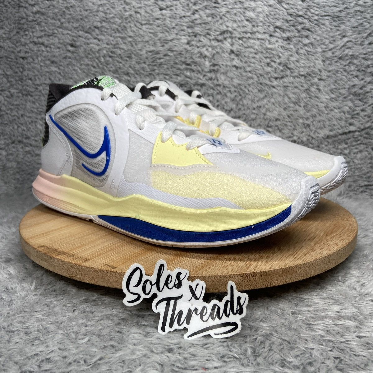 Nike Nike Kyrie Low 5 Butterfly Effect White Citron Men Size 8.5 Size US 8.5 / EU 41-42 - 3 Thumbnail