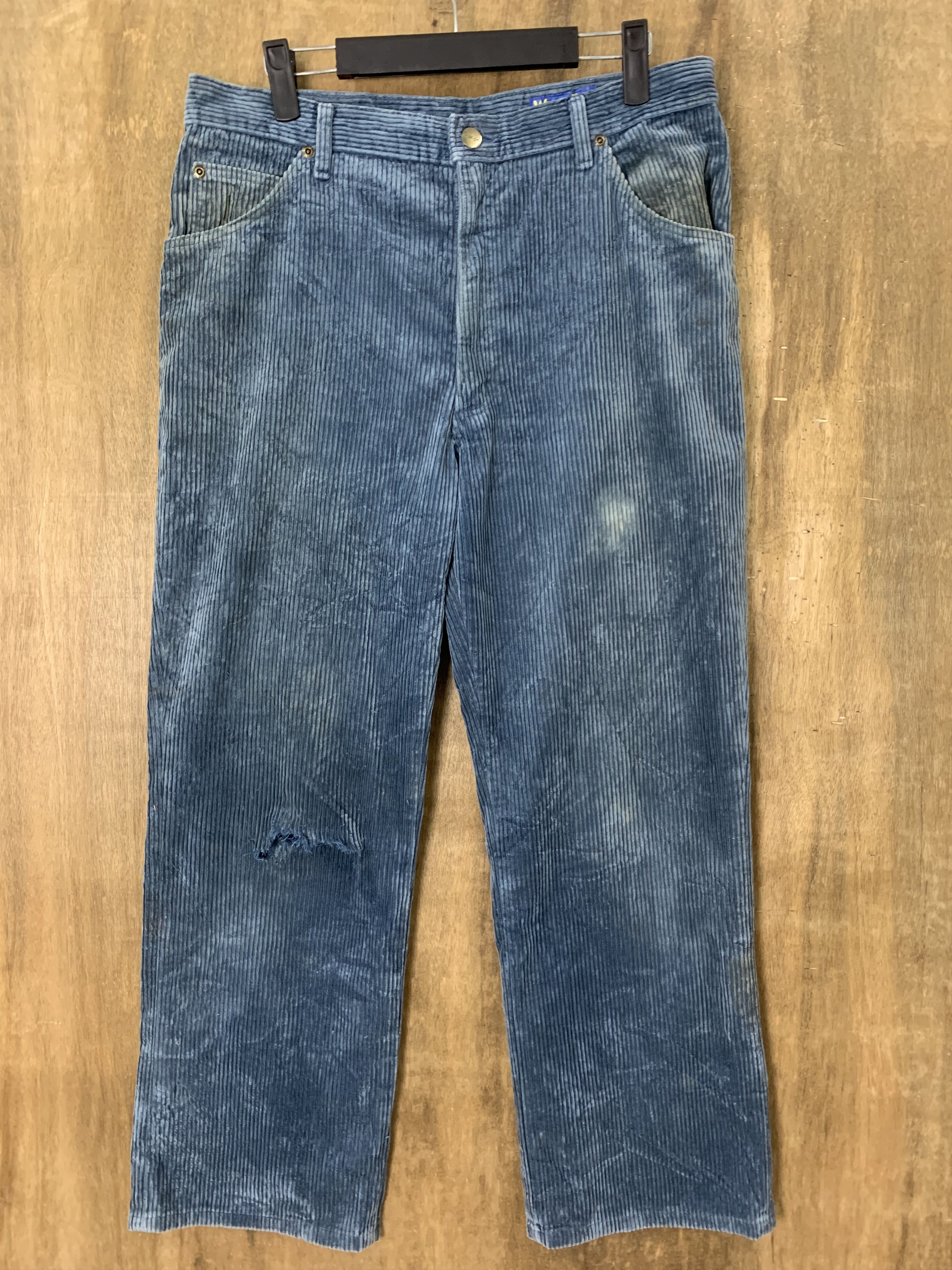 Wrangler Conduroy Pants Wrangler Distressed Vintage Very Rare Size US 30 / EU 46 - 1 Thumbnail