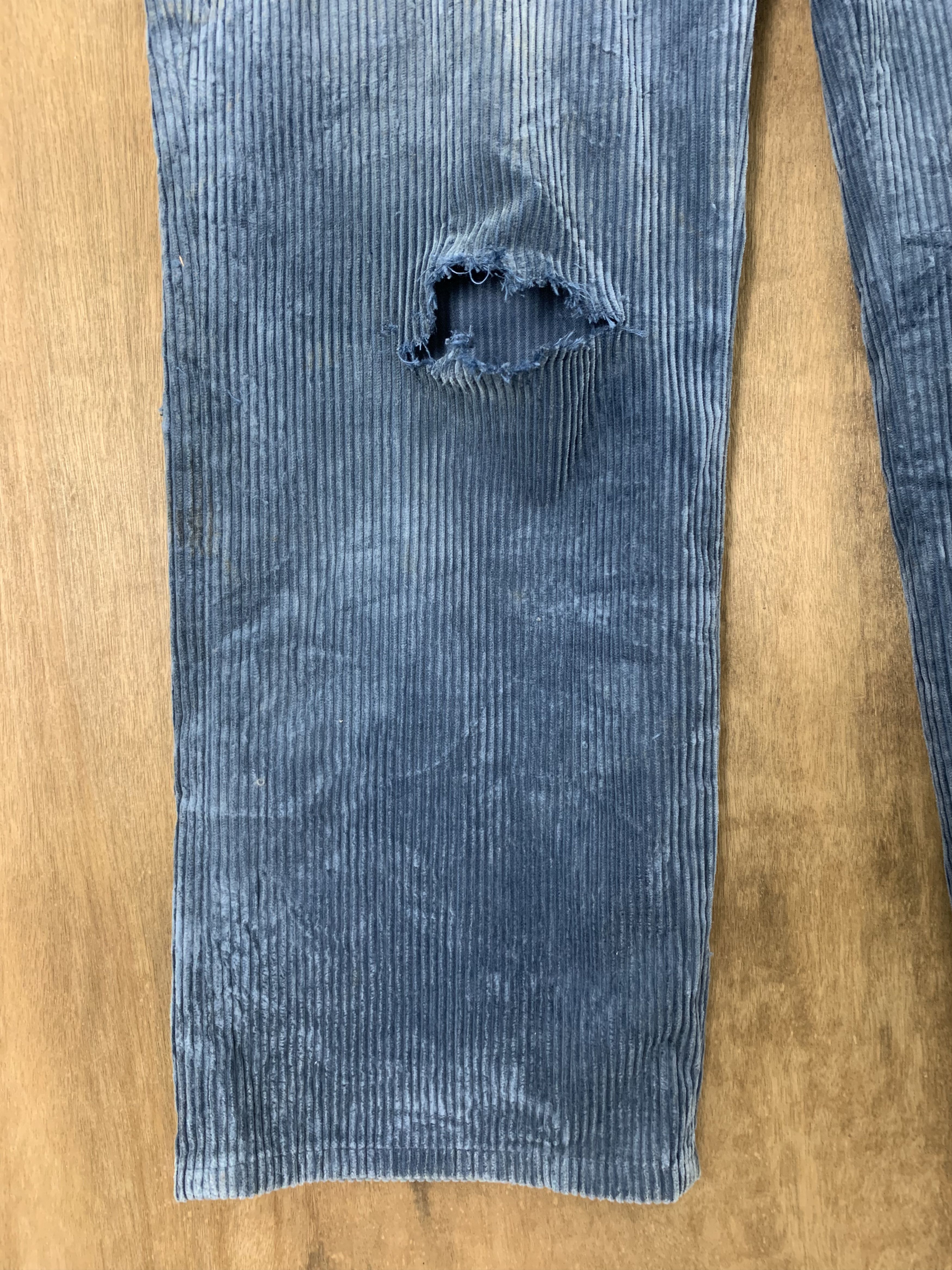 Wrangler Conduroy Pants Wrangler Distressed Vintage Very Rare Size US 30 / EU 46 - 4 Thumbnail