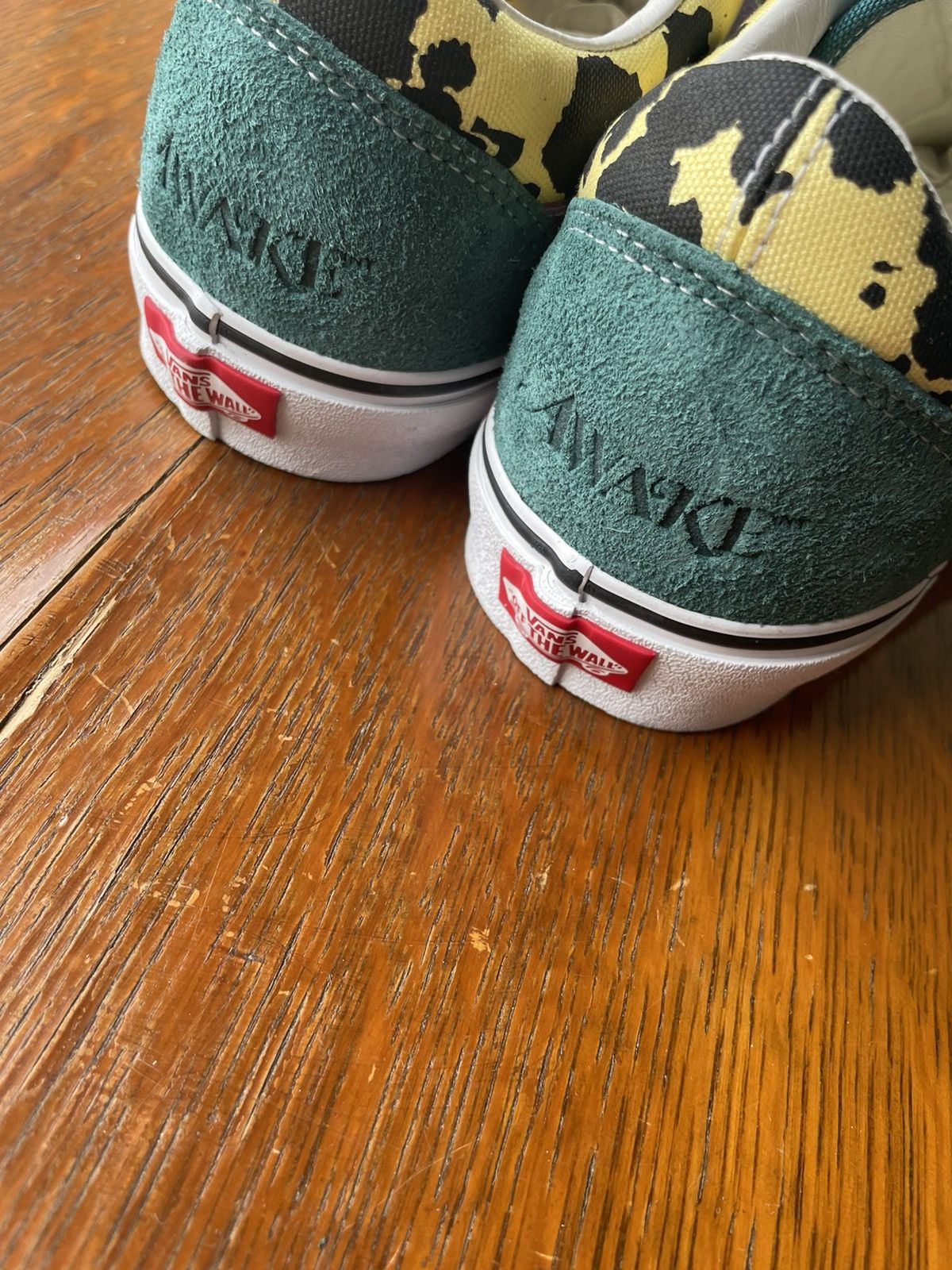 Awake NY Awake NY X Vans Classic Old Skool Animal Spot Size US 11.5 / EU 44-45 - 6 Thumbnail