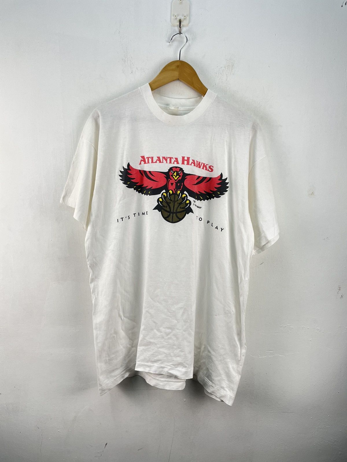 NBA Vintage 90s Atlanta Hawks tshirt single stitch Size US XL / EU 56 / 4 - 2 Thumbnail
