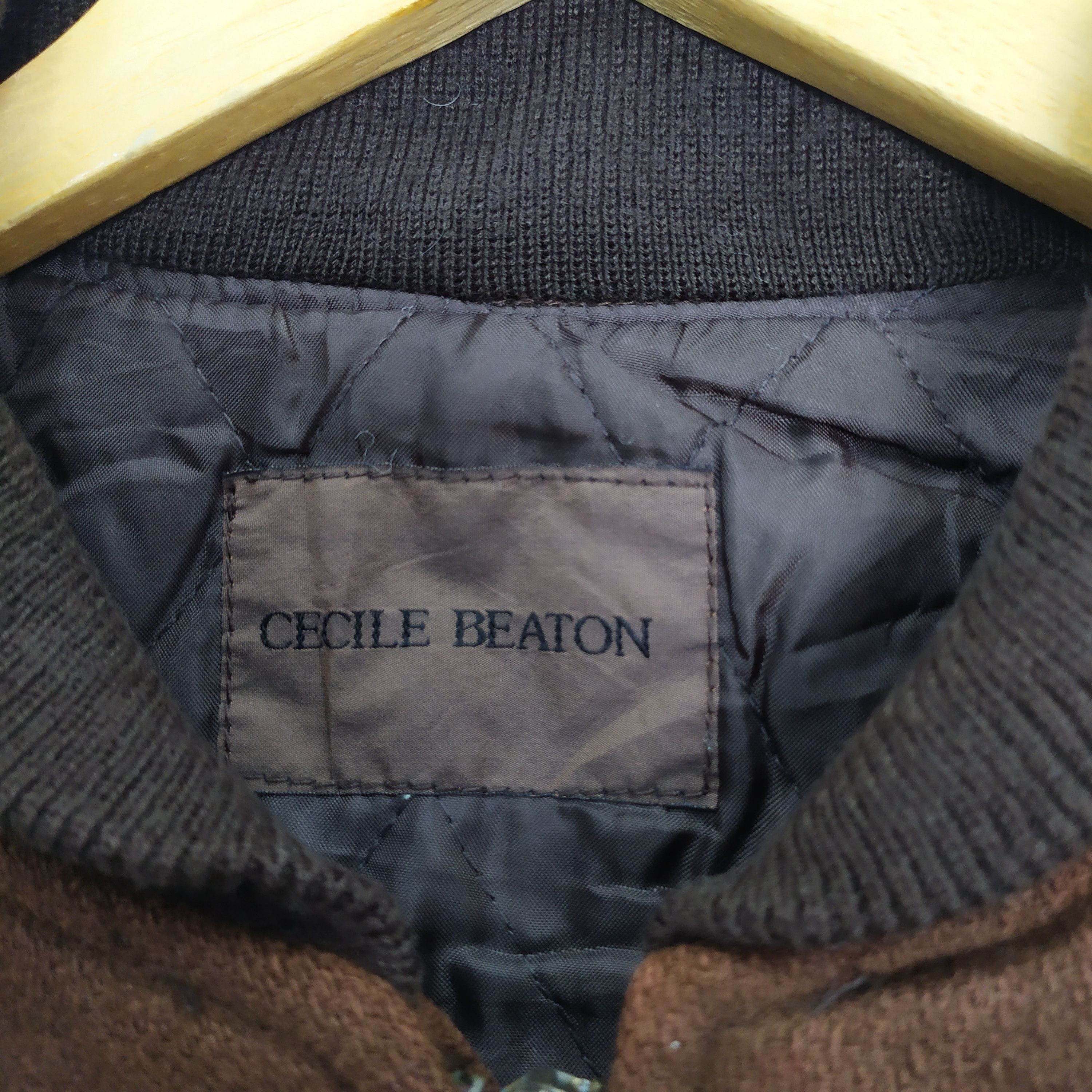 Vintage CECILE BEATON WOOL VARSITY JACKET LEATHER SLEEVE Size US L / EU 52-54 / 3 - 9 Thumbnail