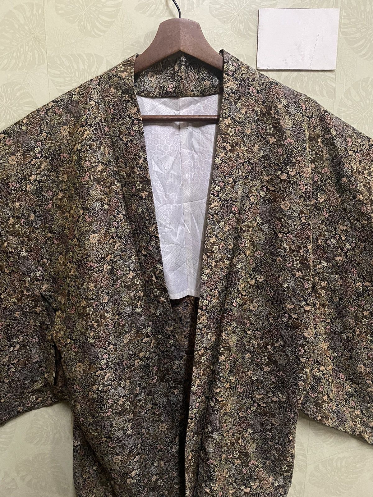 Japanese Brand Vintage 90s japanese kimono floral design - k4 Size US XL / EU 56 / 4 - 3 Thumbnail