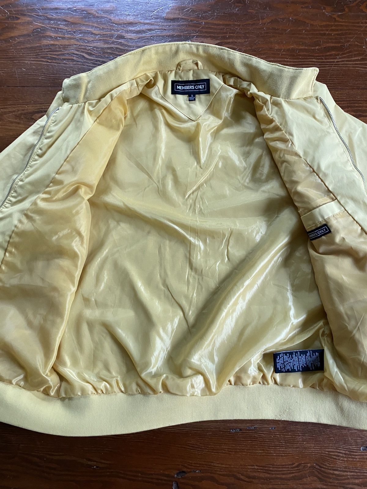 Members Only Vintage 90’s Members Only Yellow Light Jacket Size US S / EU 44-46 / 1 - 10 Thumbnail