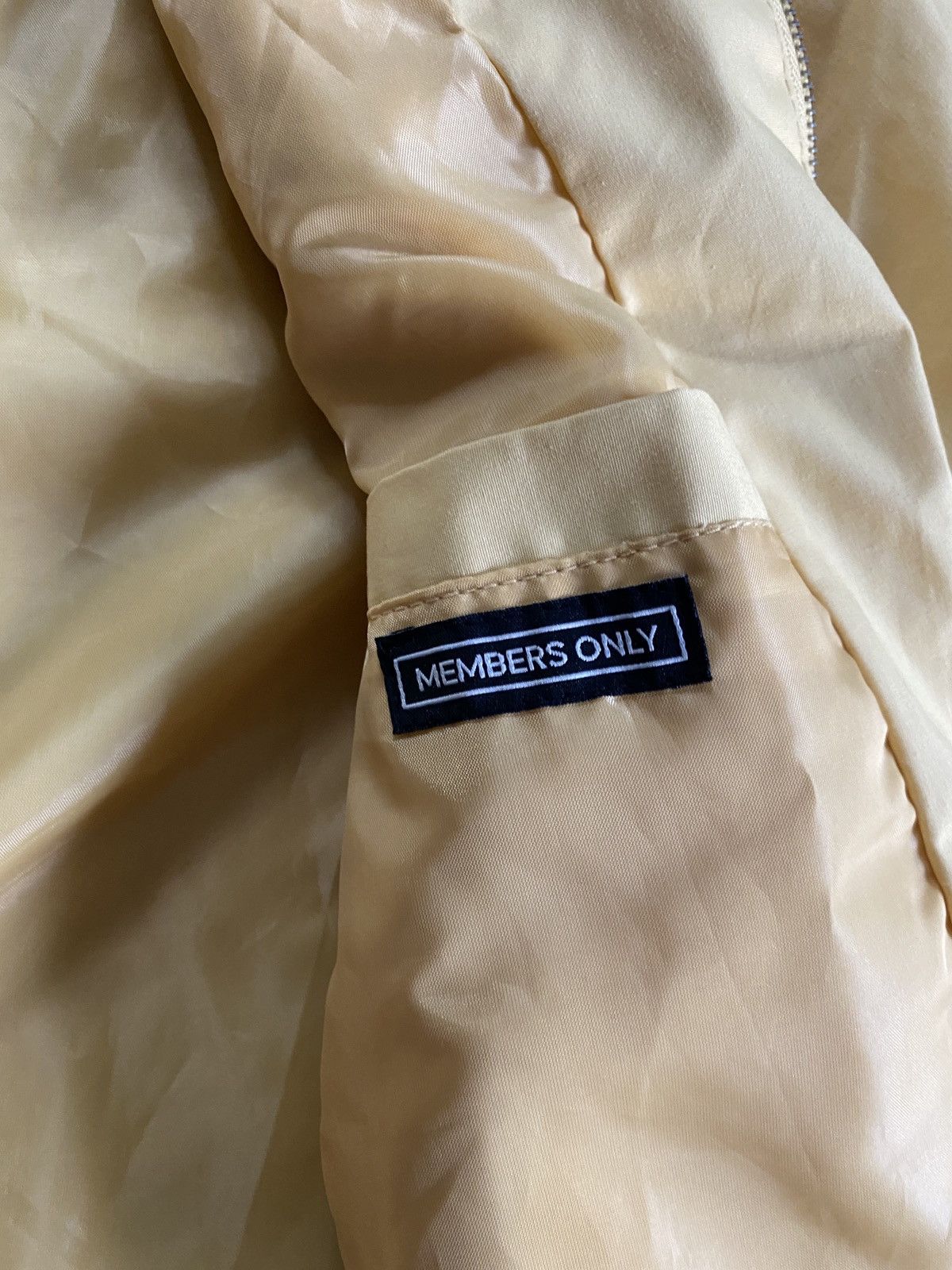 Members Only Vintage 90’s Members Only Yellow Light Jacket Size US S / EU 44-46 / 1 - 11 Thumbnail