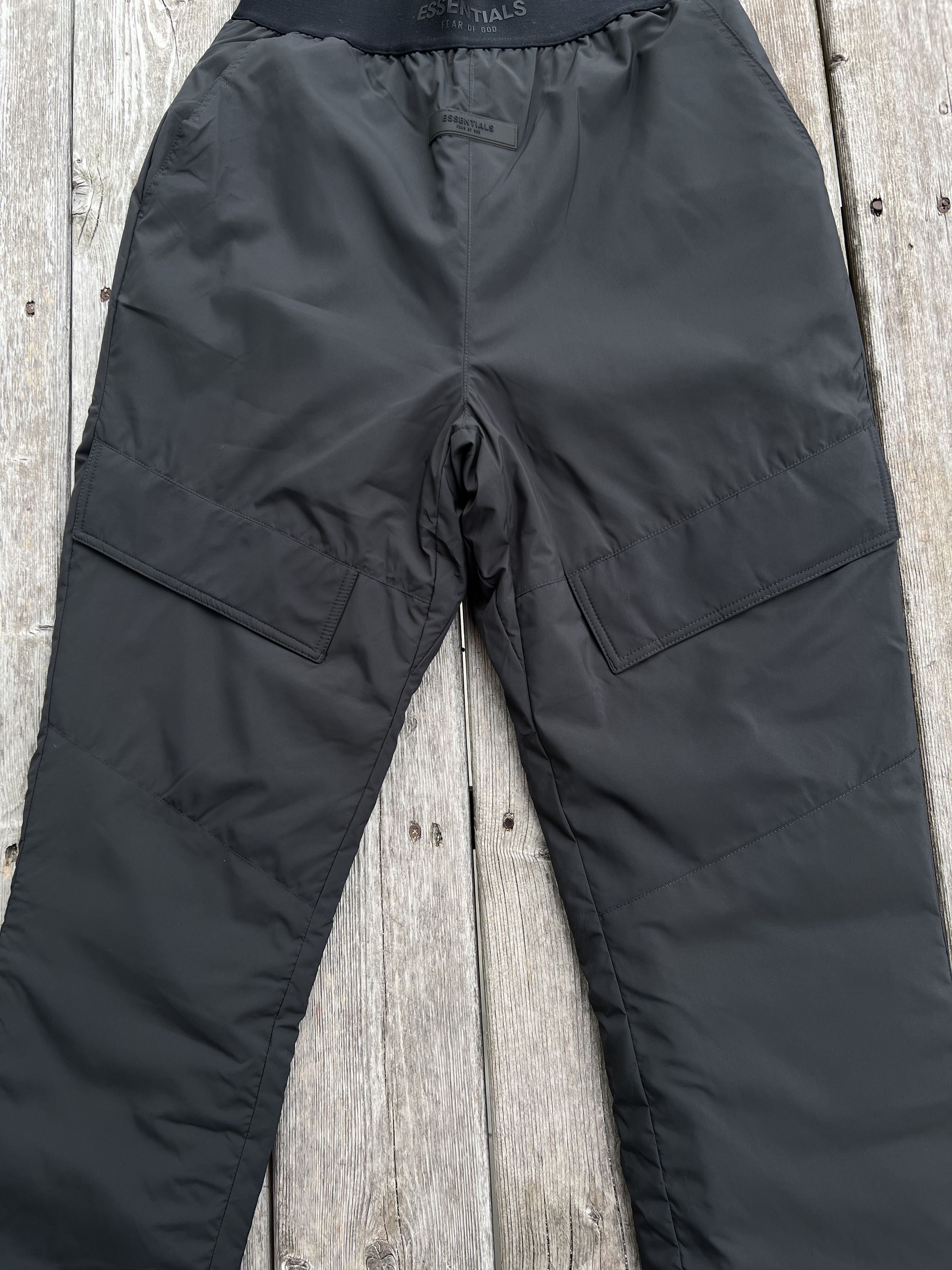Fear of God Fear of God Essentials Storm Pants Black Size US 32 / EU 48 - 3 Thumbnail
