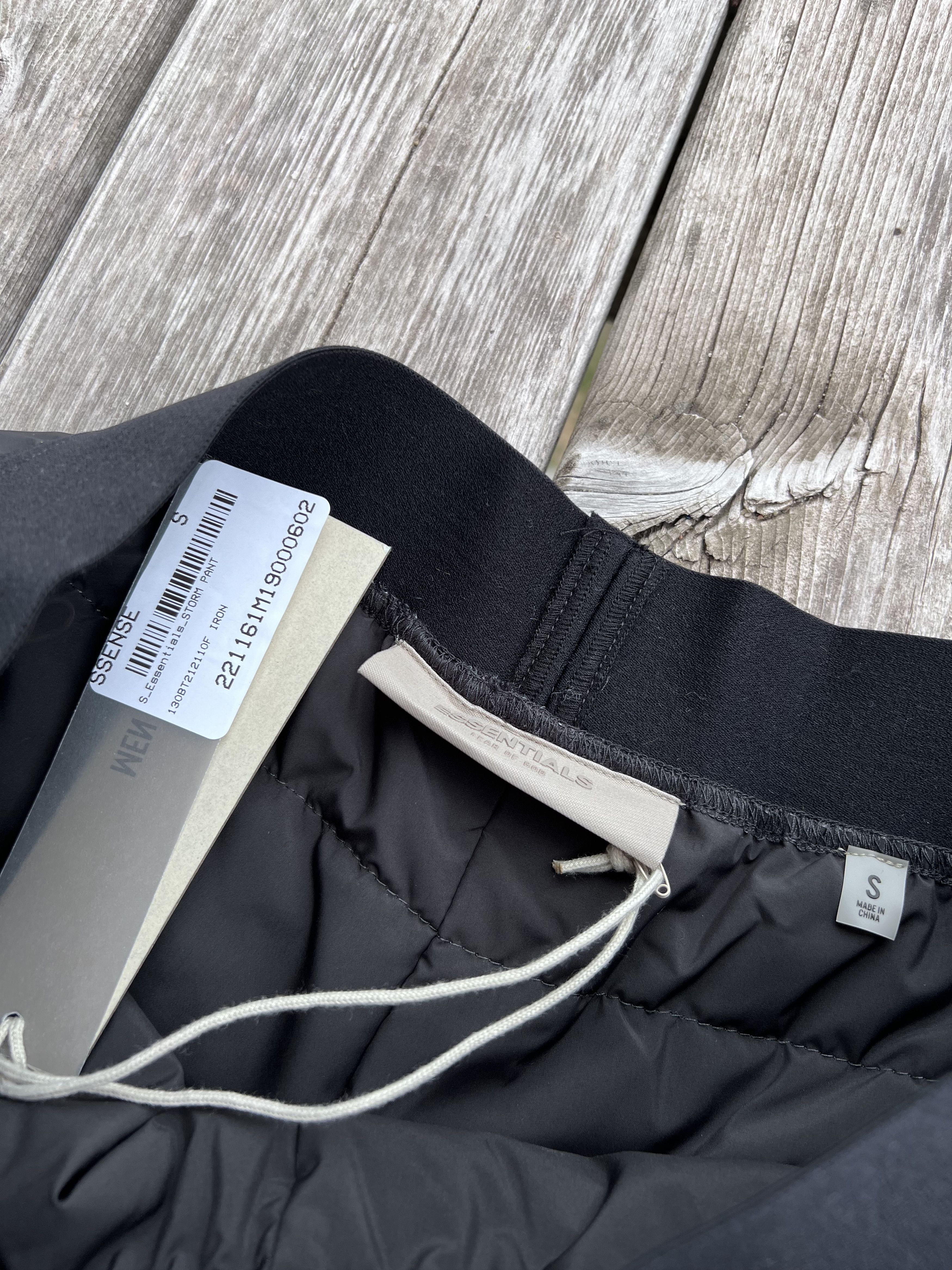 Fear of God Fear of God Essentials Storm Pants Black Size US 30 / EU 46 - 4 Thumbnail