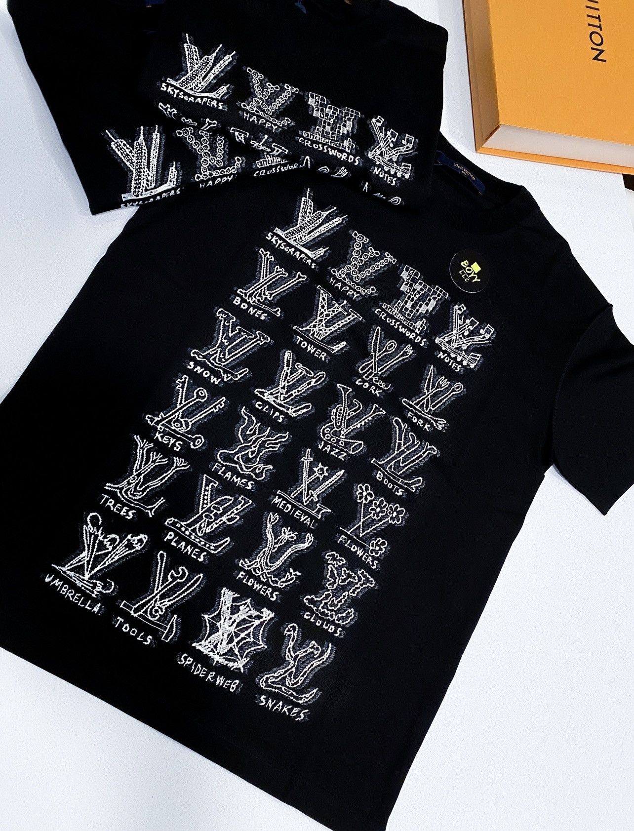 Louis Vuitton LV CARTOONS LOGO T SHIRT | Grailed