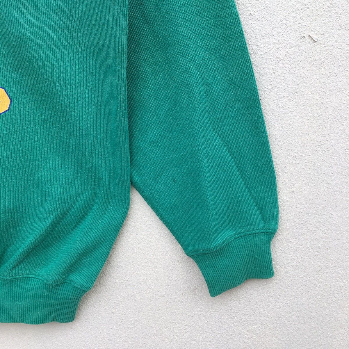 Vintage Vintage AMERICAN UCLA BRUINS BEAR Sweatshirt Size US L / EU 52-54 / 3 - 6 Thumbnail