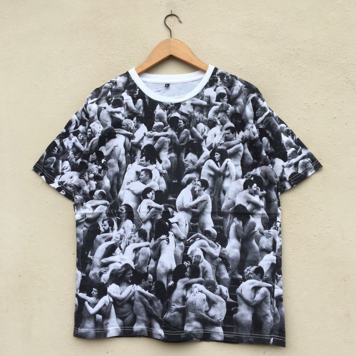 Japanese Brand × Vintage Vintage NAKED PEOPLE SEX LGBT FULLPRINT T-shirt Size US L / EU 52-54 / 3 - 1 Thumbnail