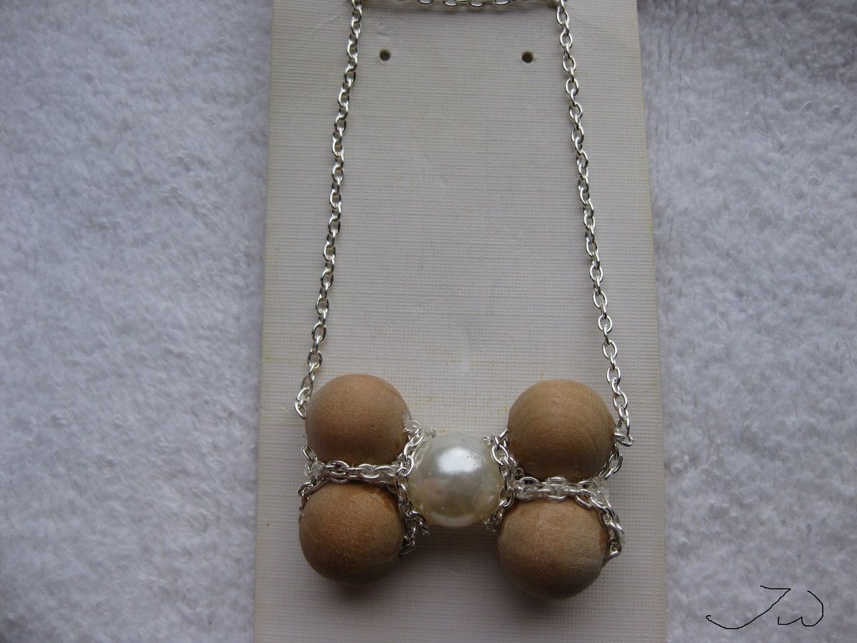 Handmade Dog Bone Style Beads Chain Necklace with chains Size ONE SIZE - 1 Thumbnail