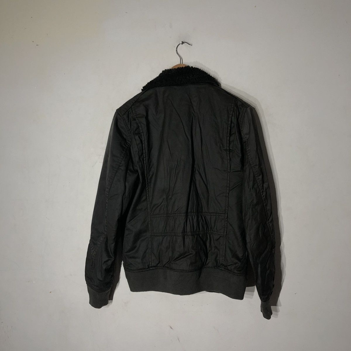 Japanese Brand DOUBLE BREAST QUALITY GARMENT TYPE: 20-09 UNIQLO MILITARY Size US M / EU 48-50 / 2 - 7 Thumbnail