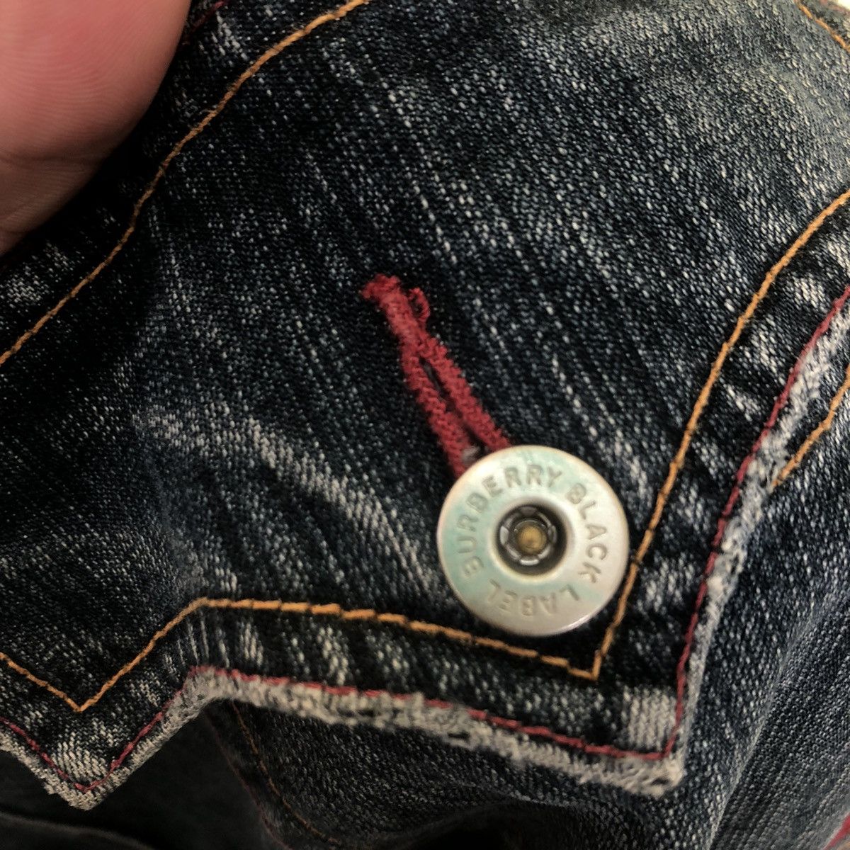 Distressed Burberry Black Label Nova Check Design Pocket
