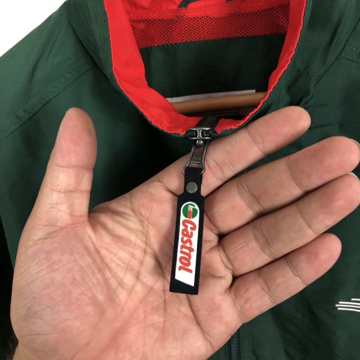 Japanese Brand CASTROL BIG LOGO ZIPPER JACKET Size US M / EU 48-50 / 2 - 7 Thumbnail
