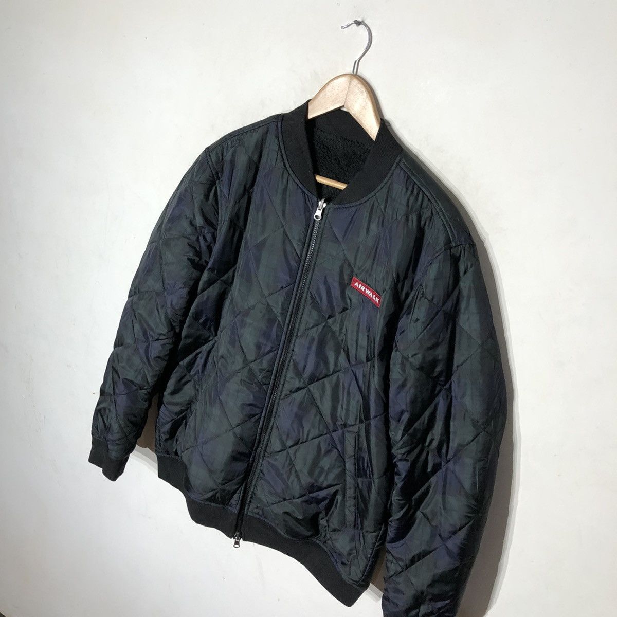 Airwalk × Japanese Brand REVERSIBLE LIGHT PUFFER DOWN AIRWALK Size US XL / EU 56 / 4 - 5 Thumbnail