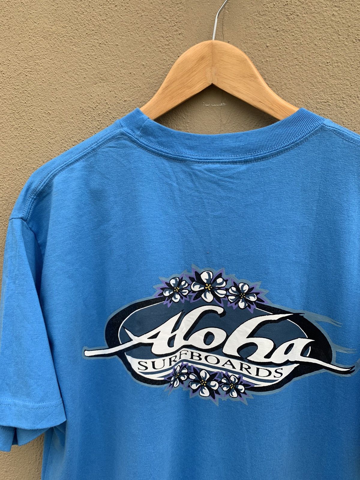 Man Made In Australia Vintage Y2K Australia Flora Aloha Surfboard Brand Tee Size US XL / EU 56 / 4 - 1 Thumbnail