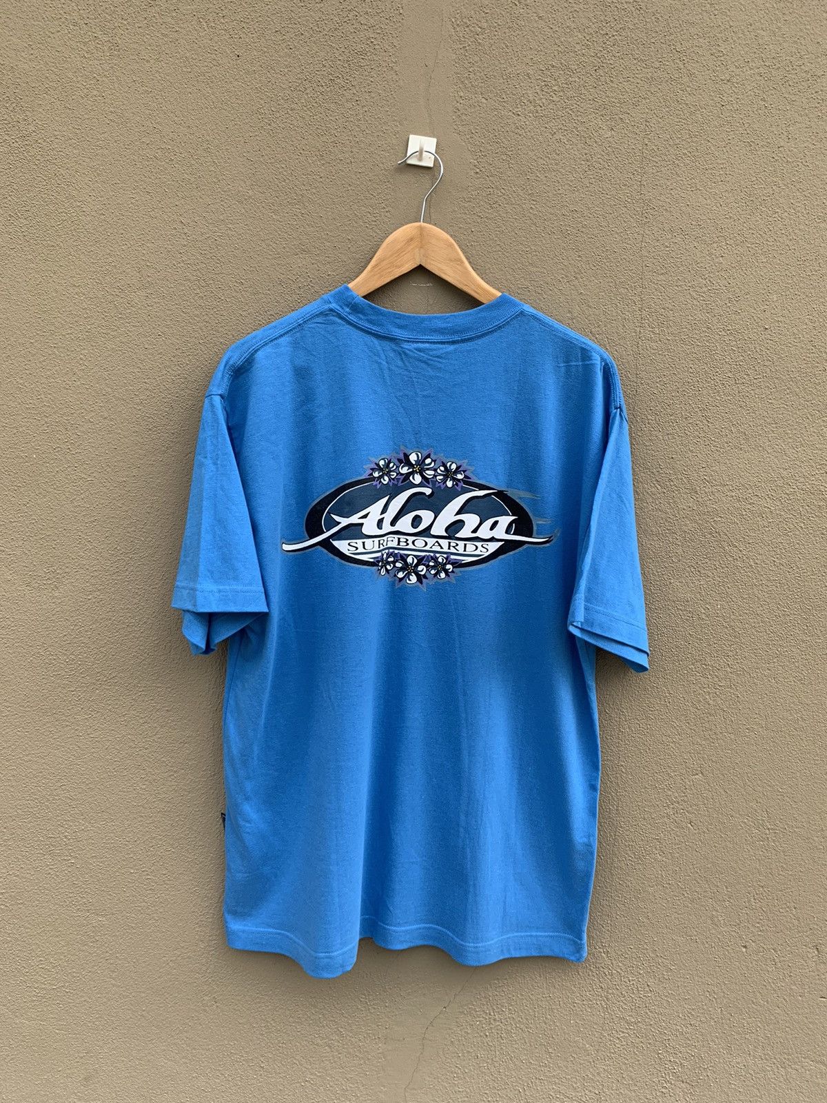 Man Made In Australia Vintage Y2K Australia Flora Aloha Surfboard Brand Tee Size US XL / EU 56 / 4 - 2 Thumbnail