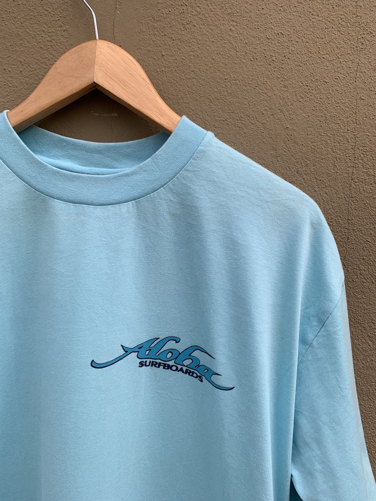 Man Made In Australia Vintage Y2K Australia naked Girl Aloha Surfboard Brand Tee Size US XL / EU 56 / 4 - 4 Thumbnail