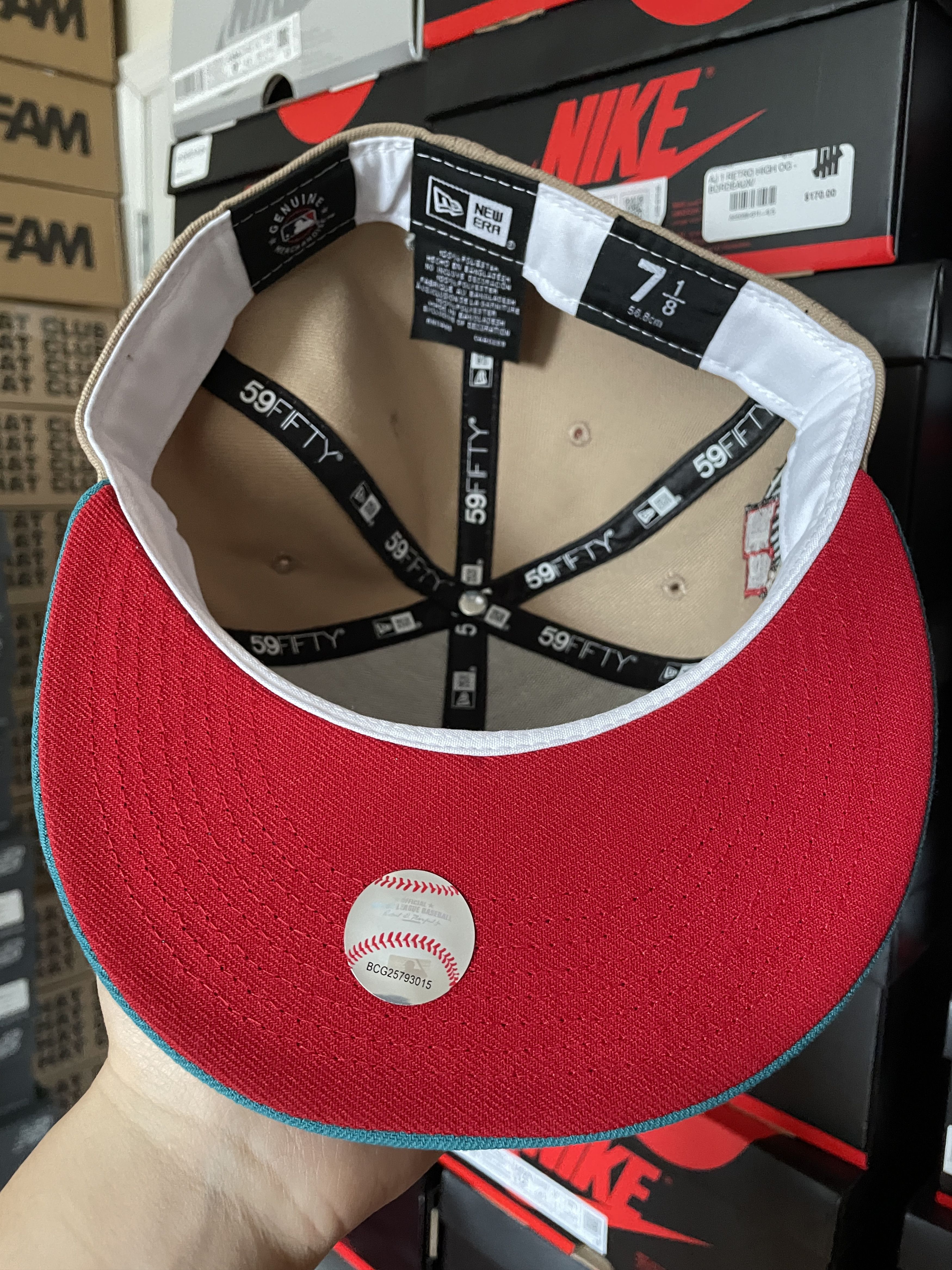 MLB × New Era Sportsworld Pocahontas Pittsburgh Pirates 7 1/8 Camel Teal Size ONE SIZE - 6 Thumbnail