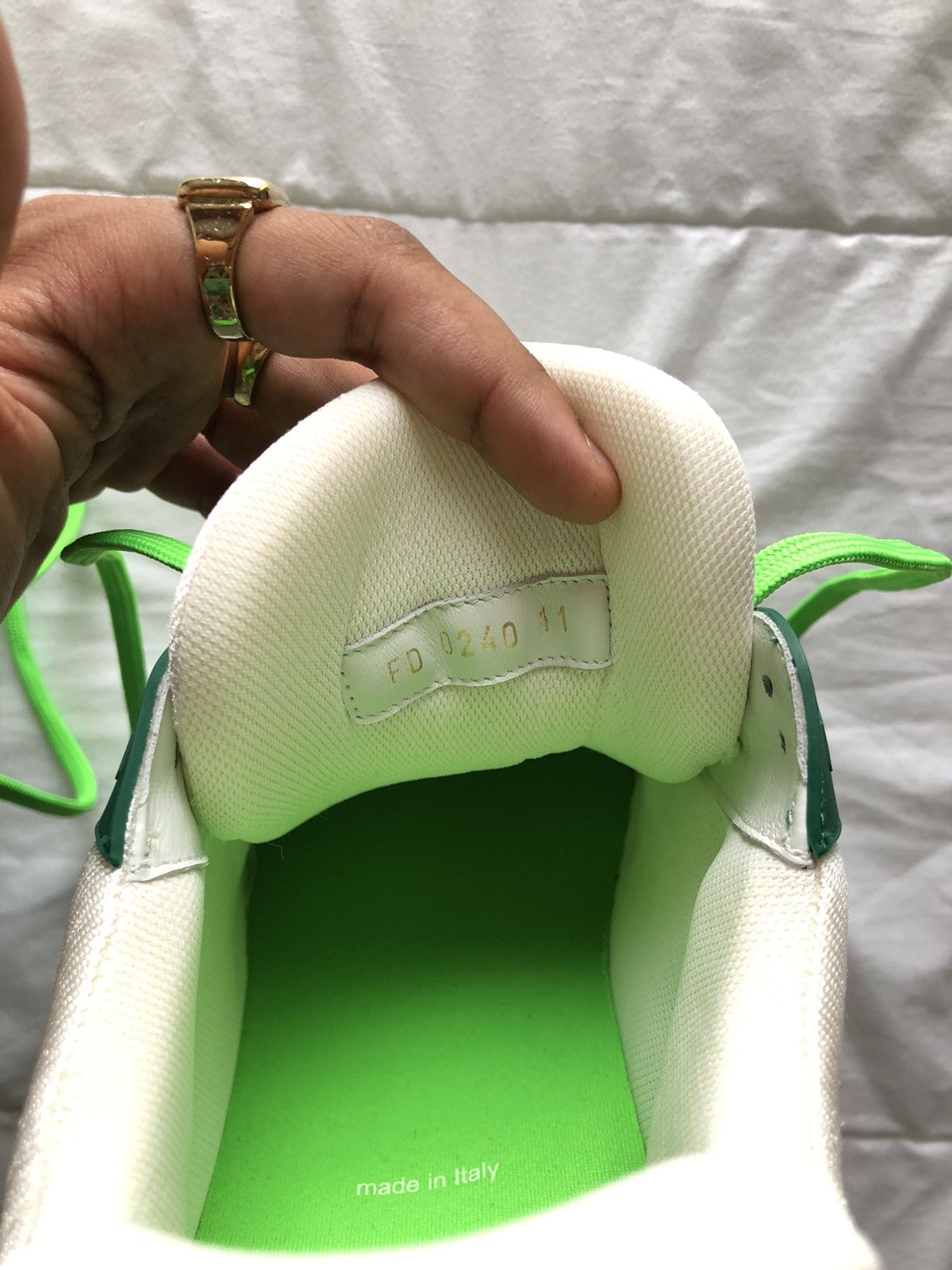 Louis Vuitton Louis Vuitton Green/White LV Trainers Size US 12 / EU 45 - 11 Thumbnail
