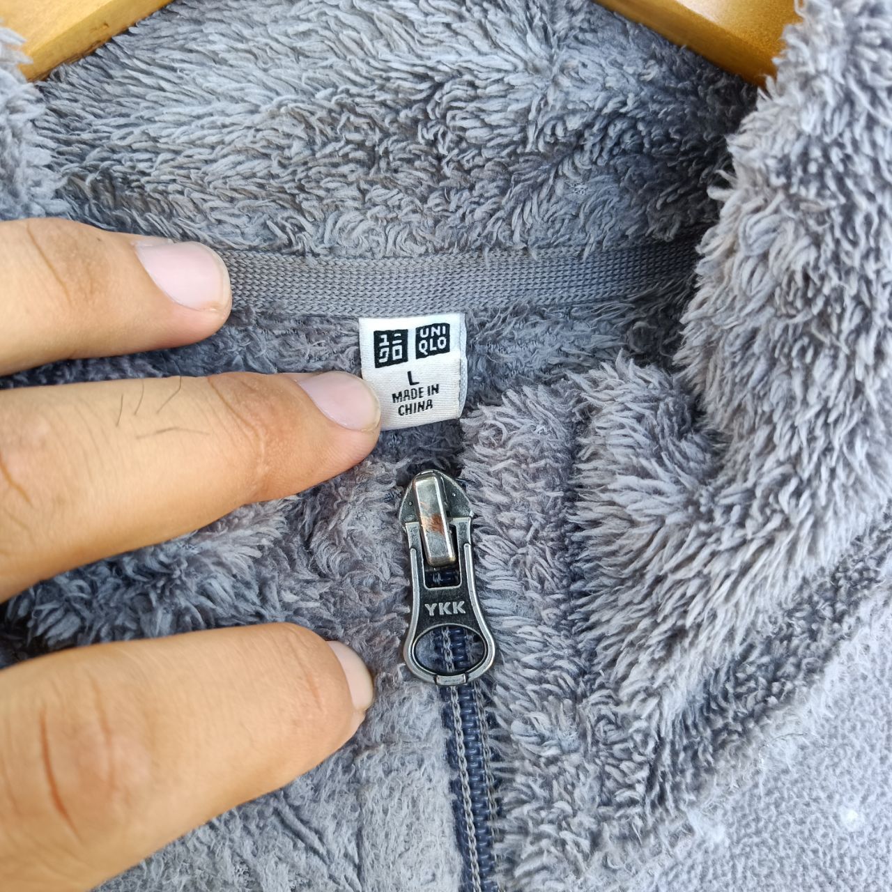 Japanese Brand × Uniqlo Uniqlo Stripes Fleece Jacket Sweater Winter Size US L / EU 52-54 / 3 - 3 Thumbnail