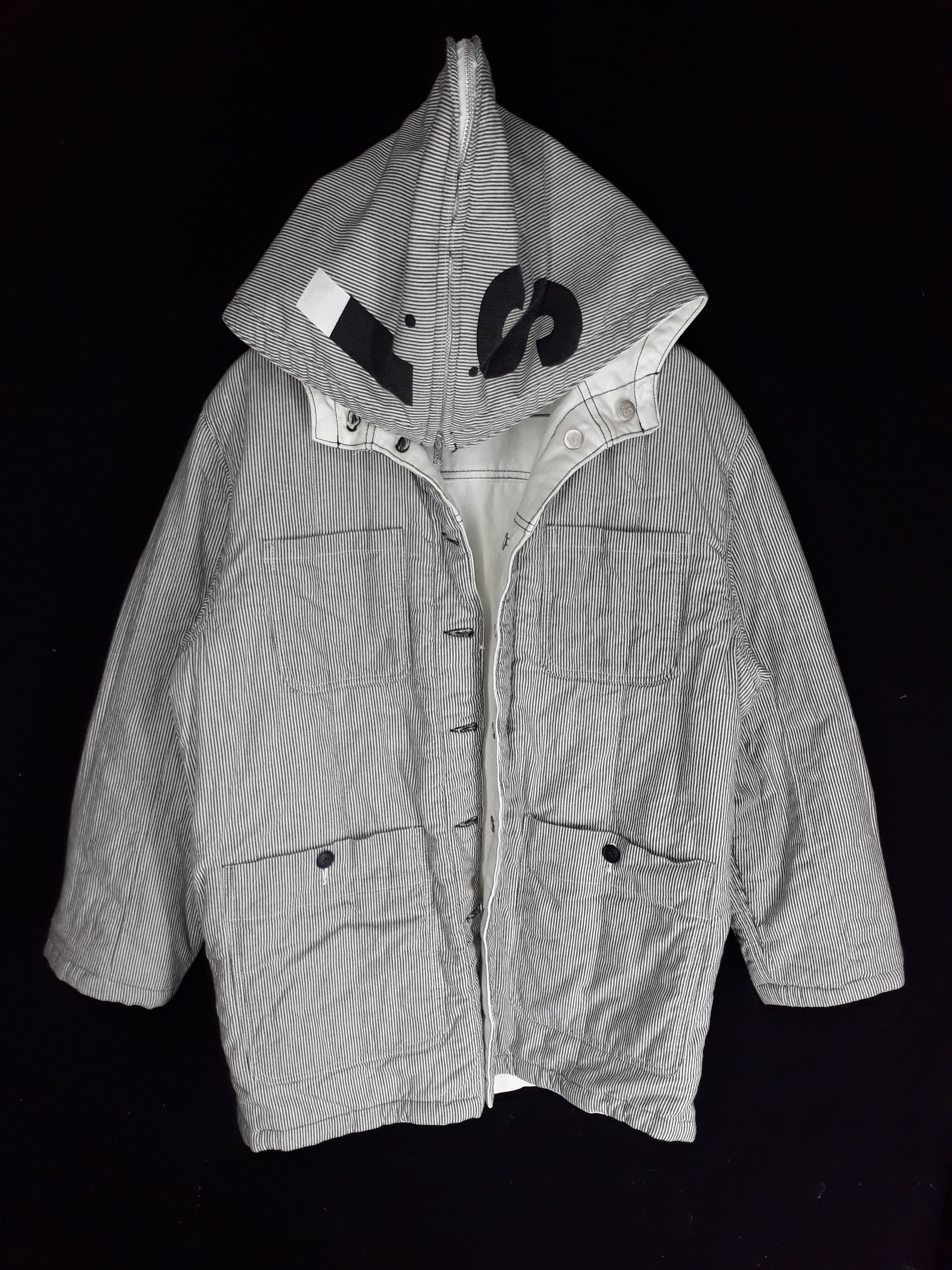 Issey Miyake Issey Miyake SpellOut Split Logo Size US L / EU 52-54 / 3 - 1 Thumbnail
