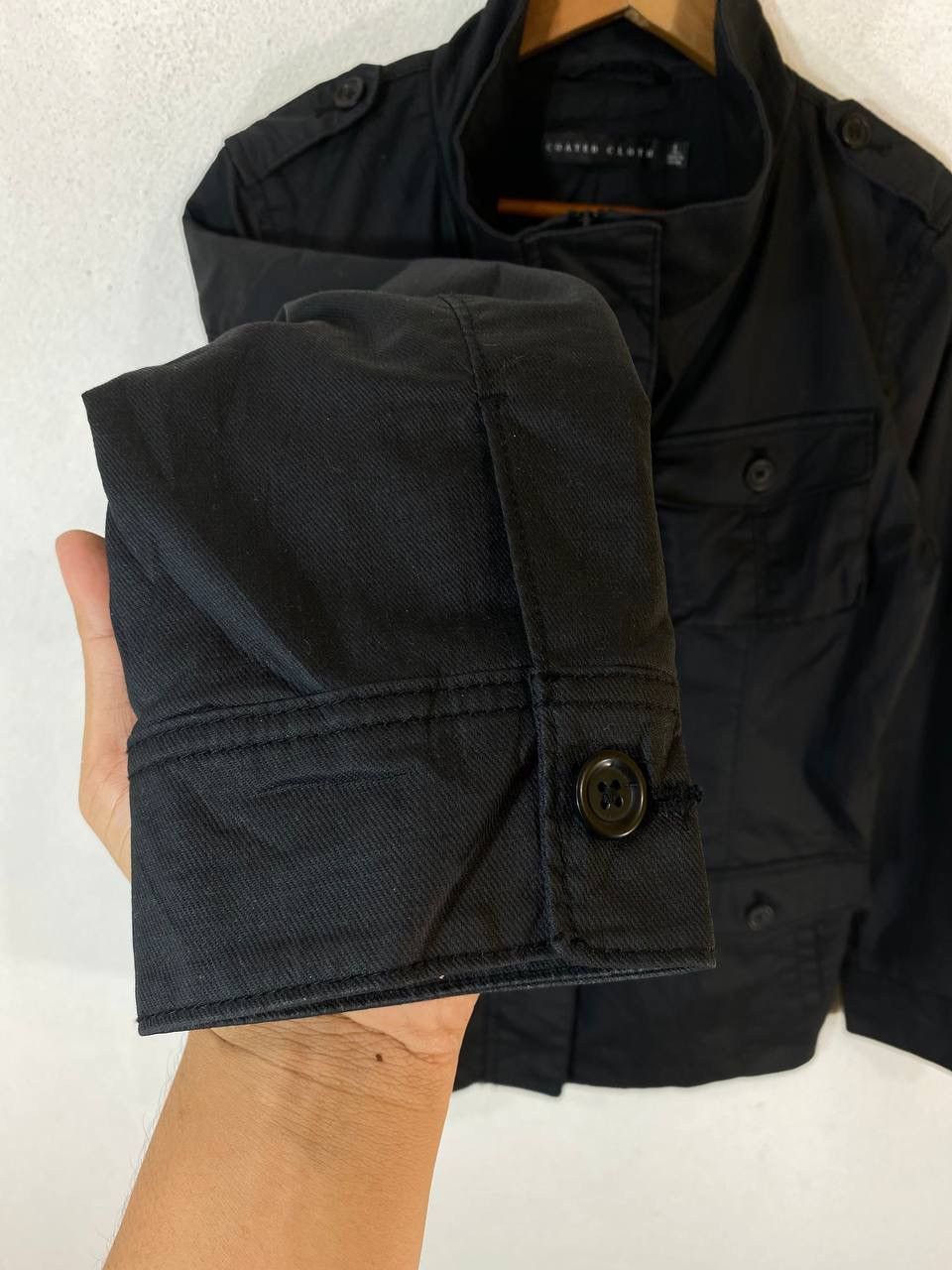 Japanese Brand Uniqlo Coated Cloth Jacket Nice Design Size US L / EU 52-54 / 3 - 6 Thumbnail