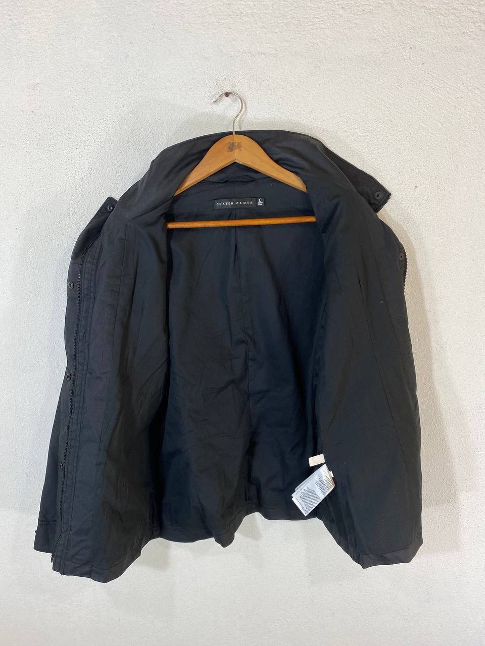 Japanese Brand Uniqlo Coated Cloth Jacket Nice Design Size US L / EU 52-54 / 3 - 3 Thumbnail