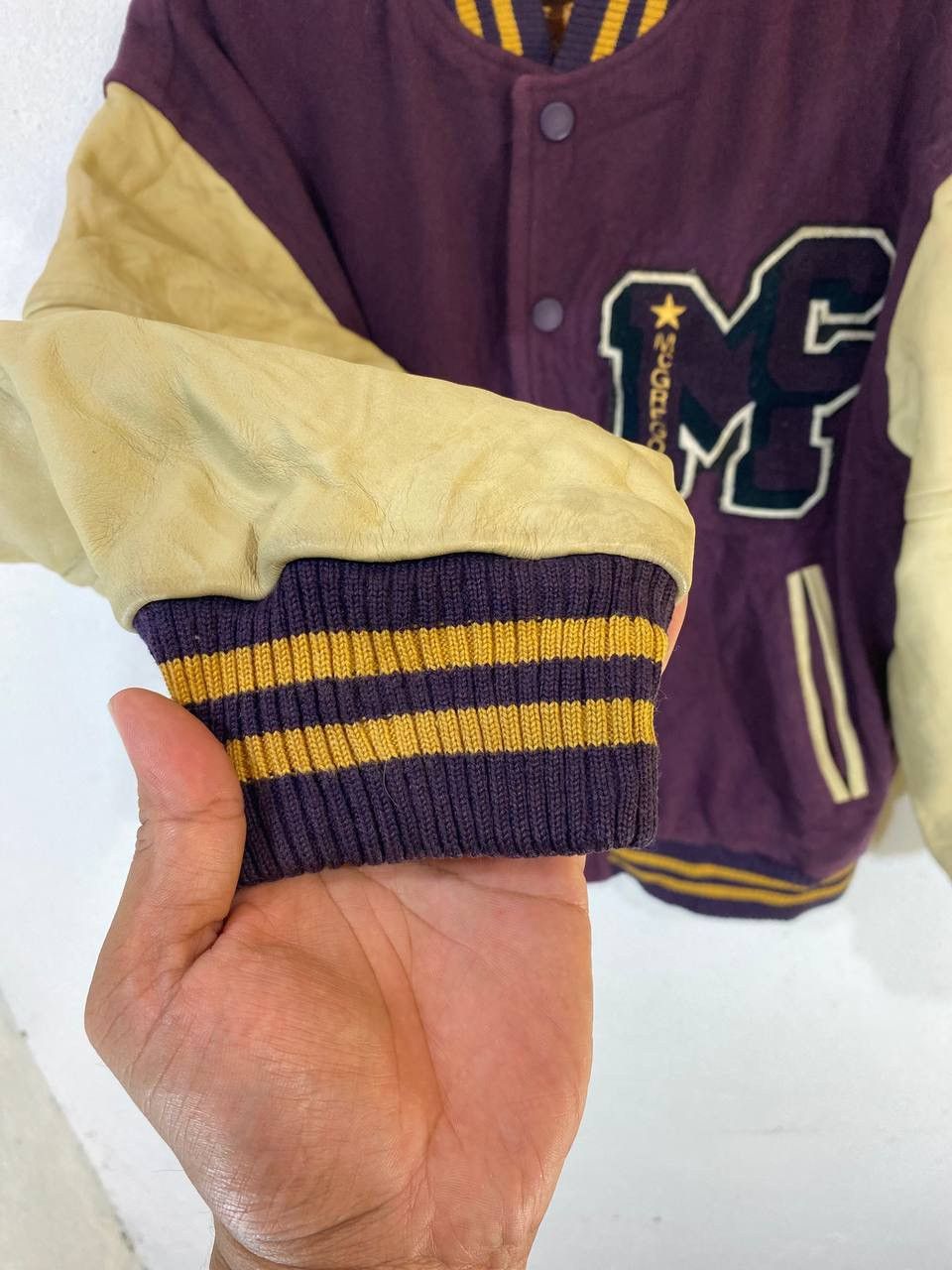 McGregor Vintage Mcgregor Varsity Jacket Leather Sleeves Size US L / EU 52-54 / 3 - 8 Thumbnail