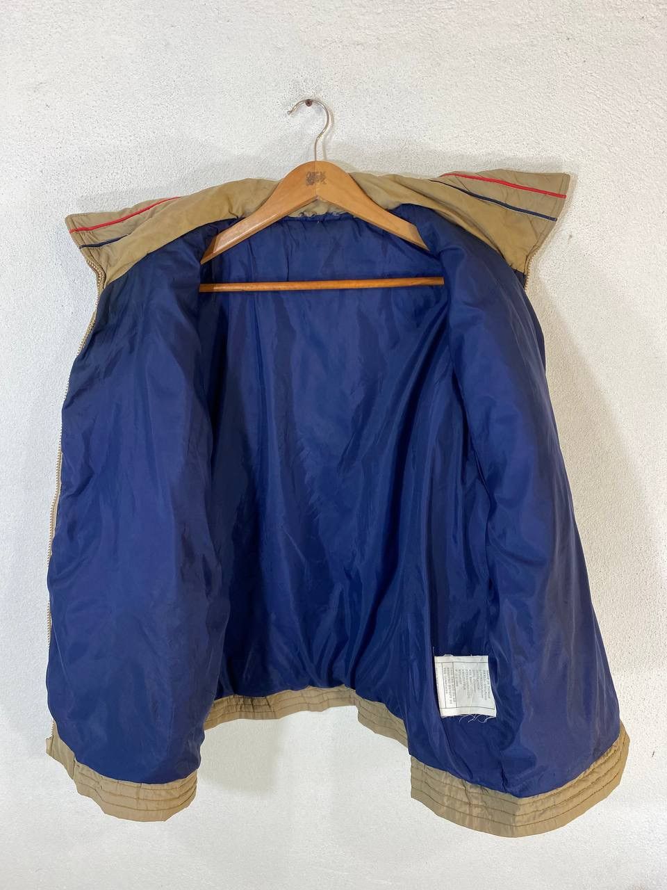 Vintage Vintage Retro Puffer ski Jacket Very Nice Design Size US L / EU 52-54 / 3 - 3 Thumbnail