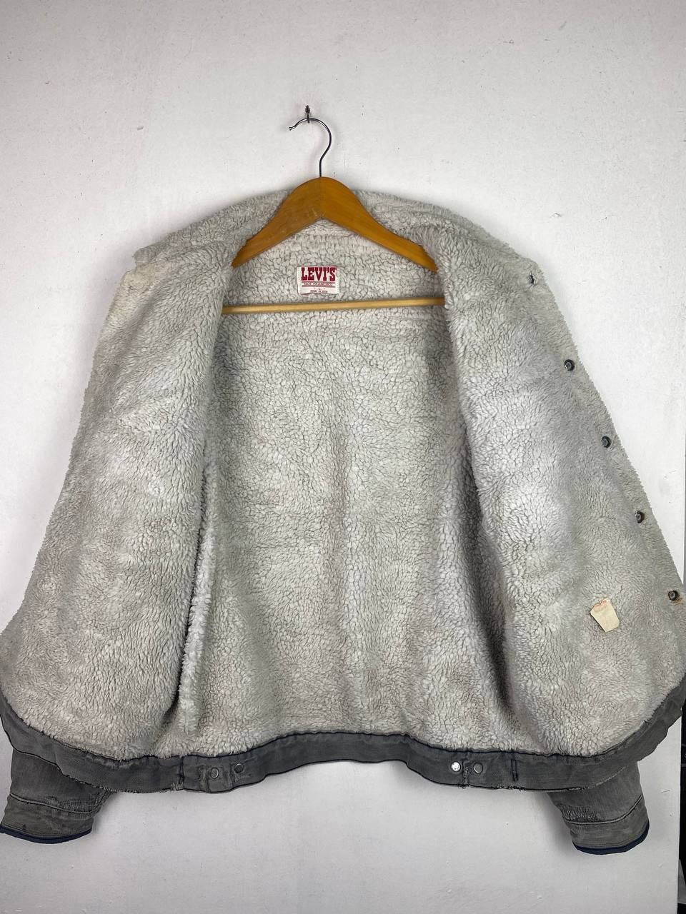 Levi's Vintage Levis Sherpa Jacket Disstressed Made In Usa Size US L / EU 52-54 / 3 - 10 Thumbnail