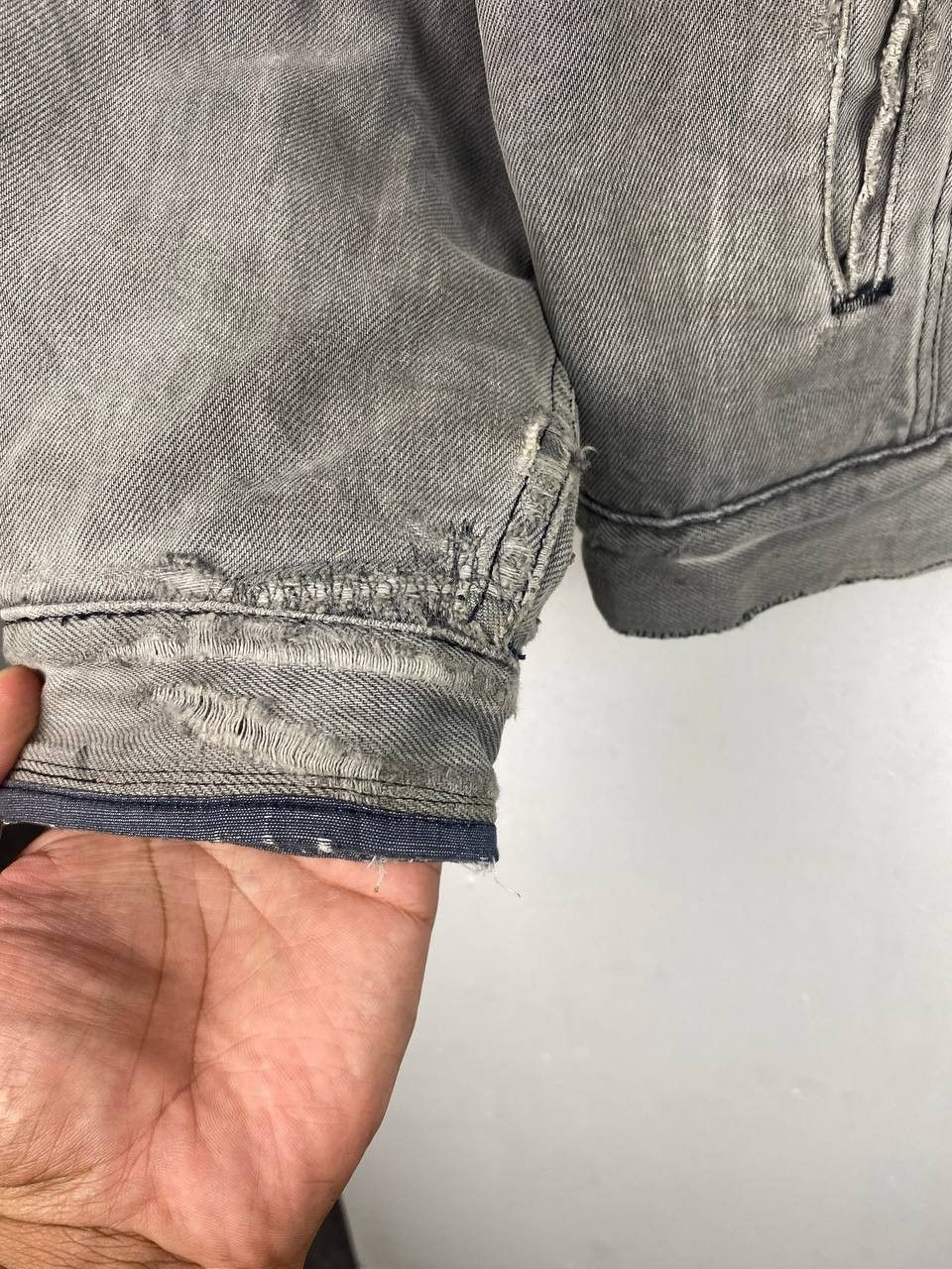 Levi's Vintage Levis Sherpa Jacket Disstressed Made In Usa Size US L / EU 52-54 / 3 - 6 Thumbnail