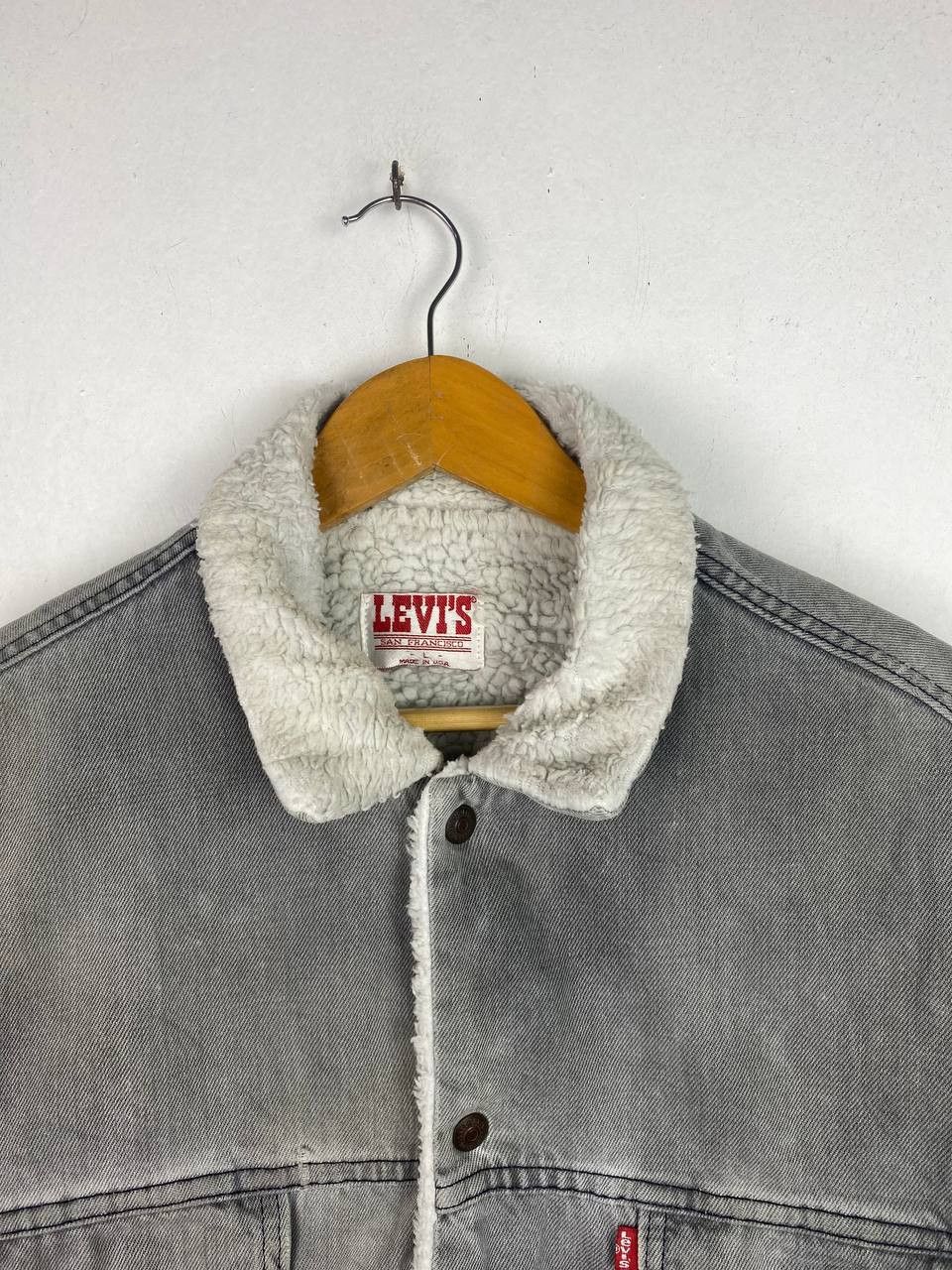 Levi's Vintage Levis Sherpa Jacket Disstressed Made In Usa Size US L / EU 52-54 / 3 - 2 Thumbnail