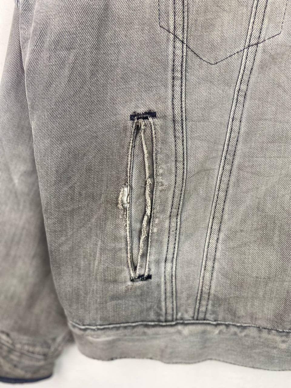 Levi's Vintage Levis Sherpa Jacket Disstressed Made In Usa Size US L / EU 52-54 / 3 - 4 Thumbnail