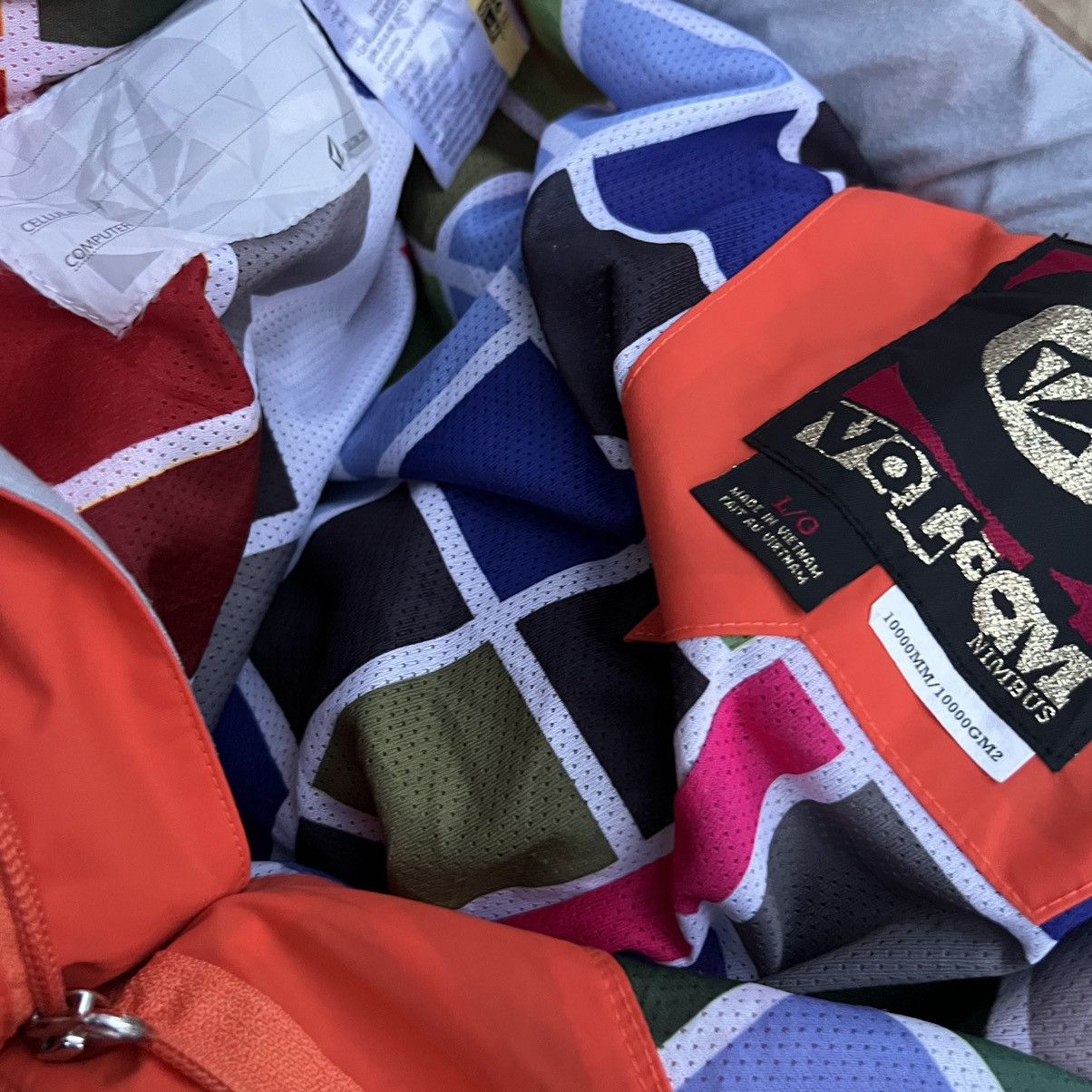 Japanese Brand VINTAGE VOLCOM SKI PANTS OVERALL RARE COLOUR BONDAGE DESIGN Size US 38 / EU 54 - 21 Thumbnail