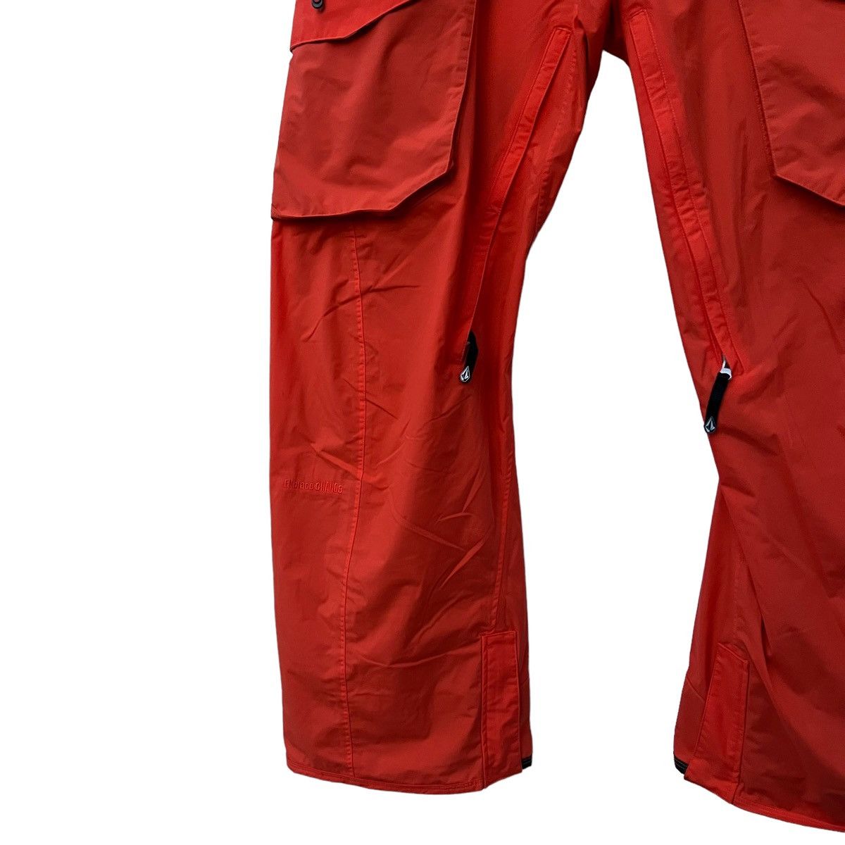 Japanese Brand VINTAGE VOLCOM SKI PANTS OVERALL RARE COLOUR BONDAGE DESIGN Size US 38 / EU 54 - 4 Thumbnail