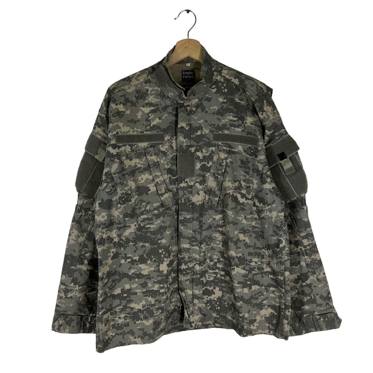 Vintage VINTAGE MILITARY CAMO SURVIVAL JACKET EAGLE FORCE CARGO Size US L / EU 52-54 / 3 - 1 Thumbnail