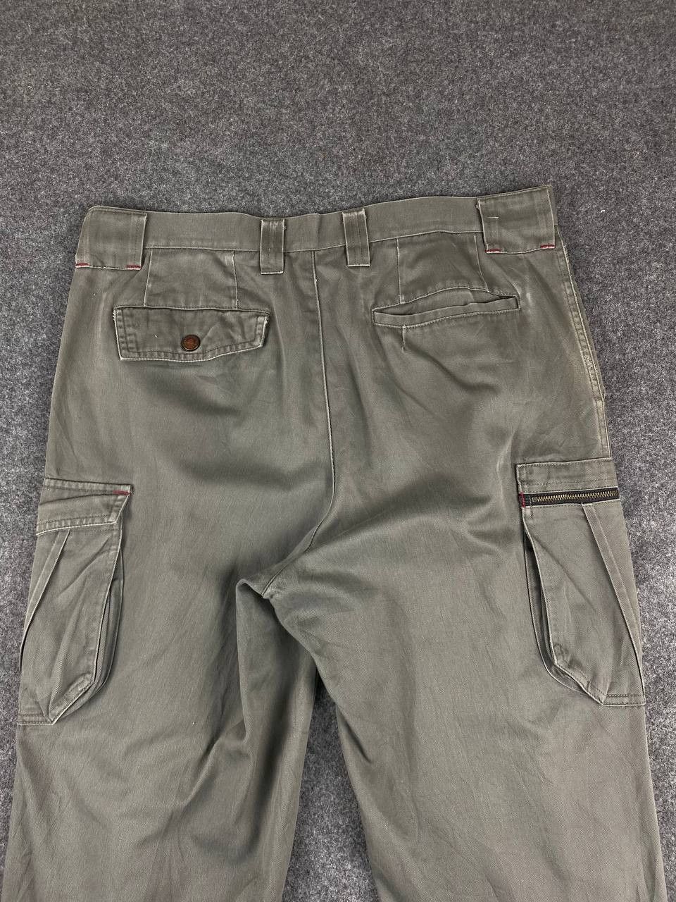 Japanese Brand vintage japanese brands cargo pants nice design Size US 35 - 3 Thumbnail